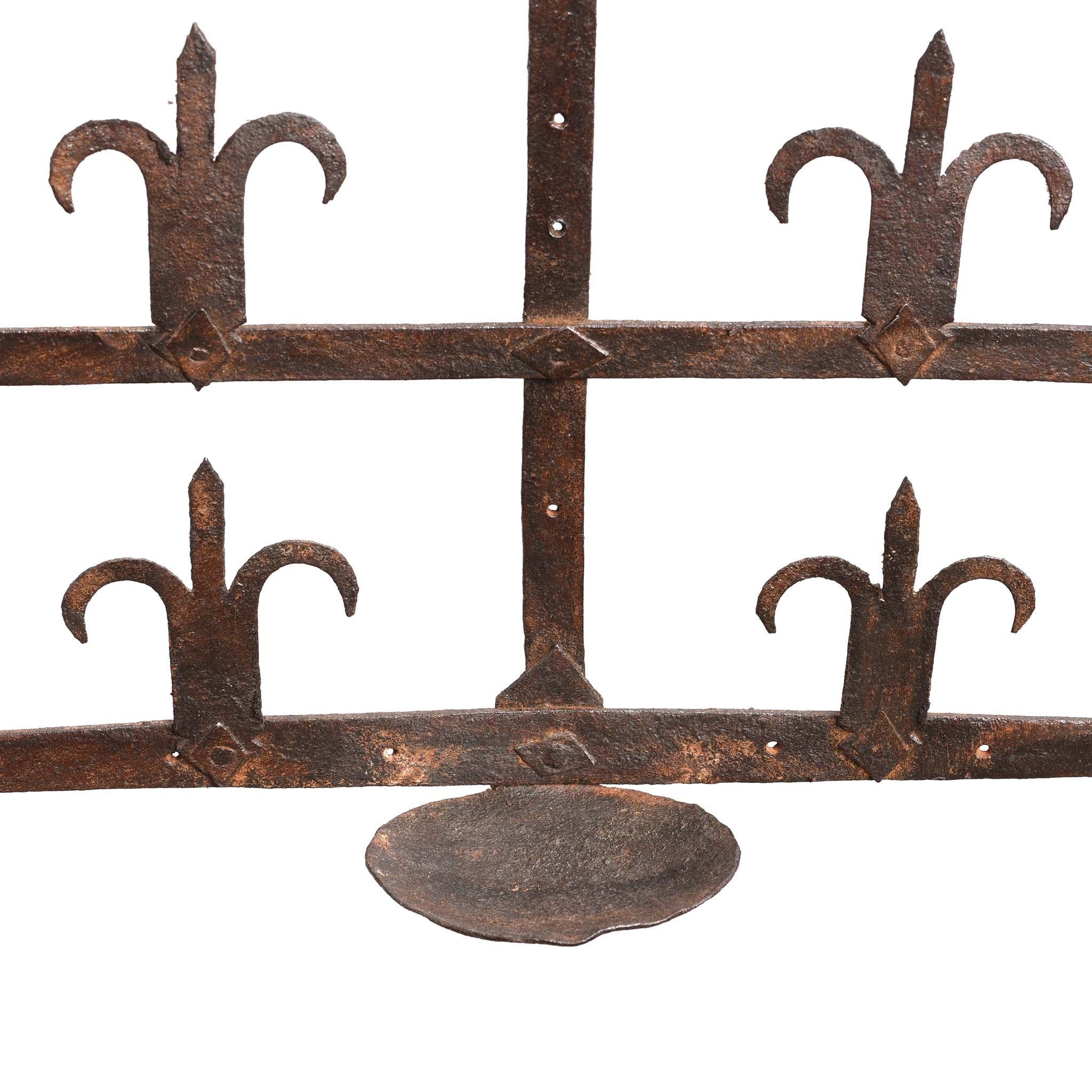 Iron Oil Diwali Lamp - 19thC - Image 2