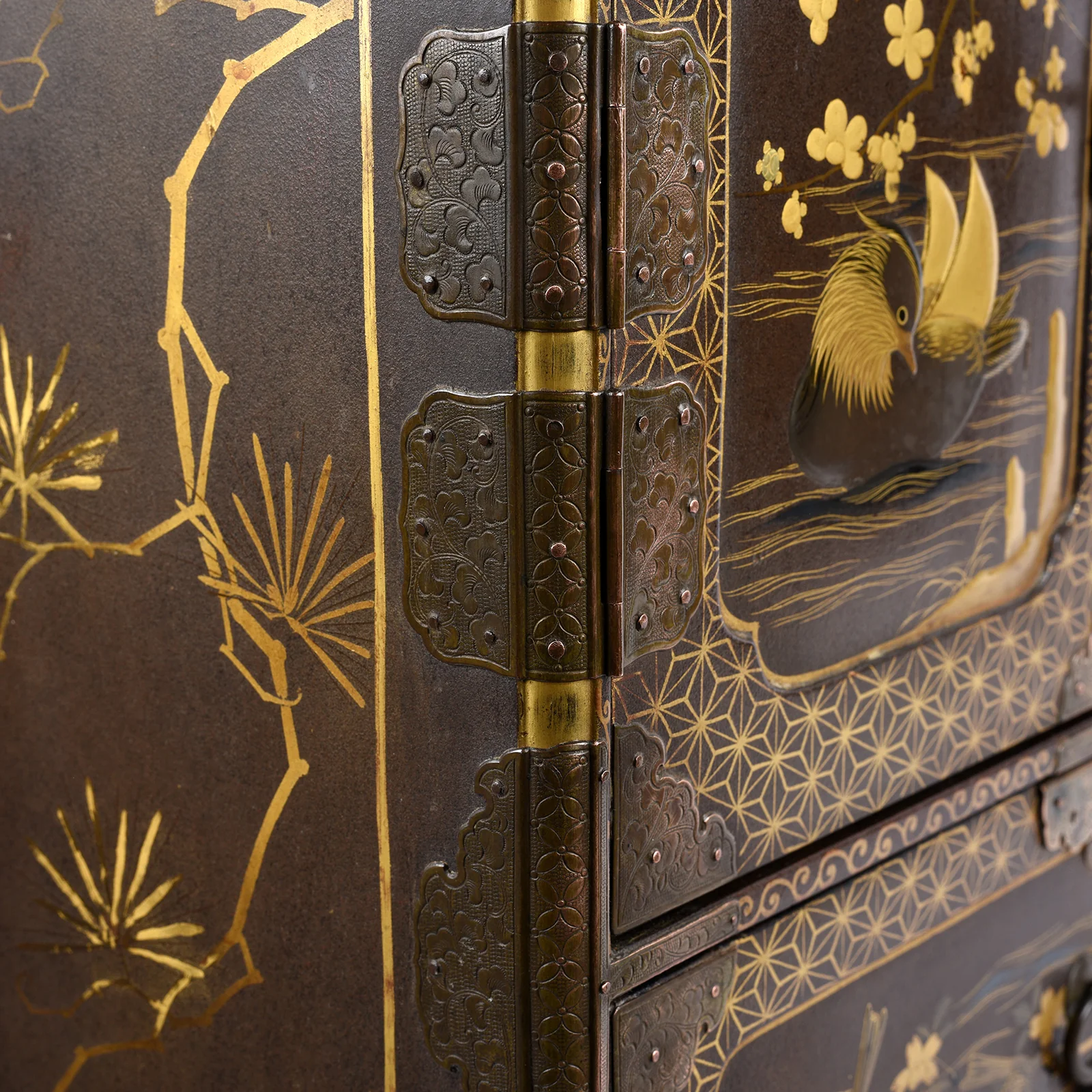 Japanese Gilt Lacquer Kodansu Jewellery Cabinet - Meiji Period - Image 11