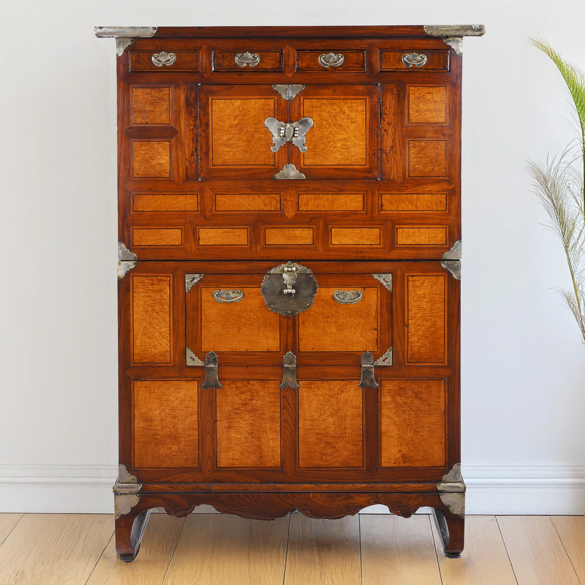 Korean Jeonju Jang Cabinet on Stand - 19th Century - Image 2