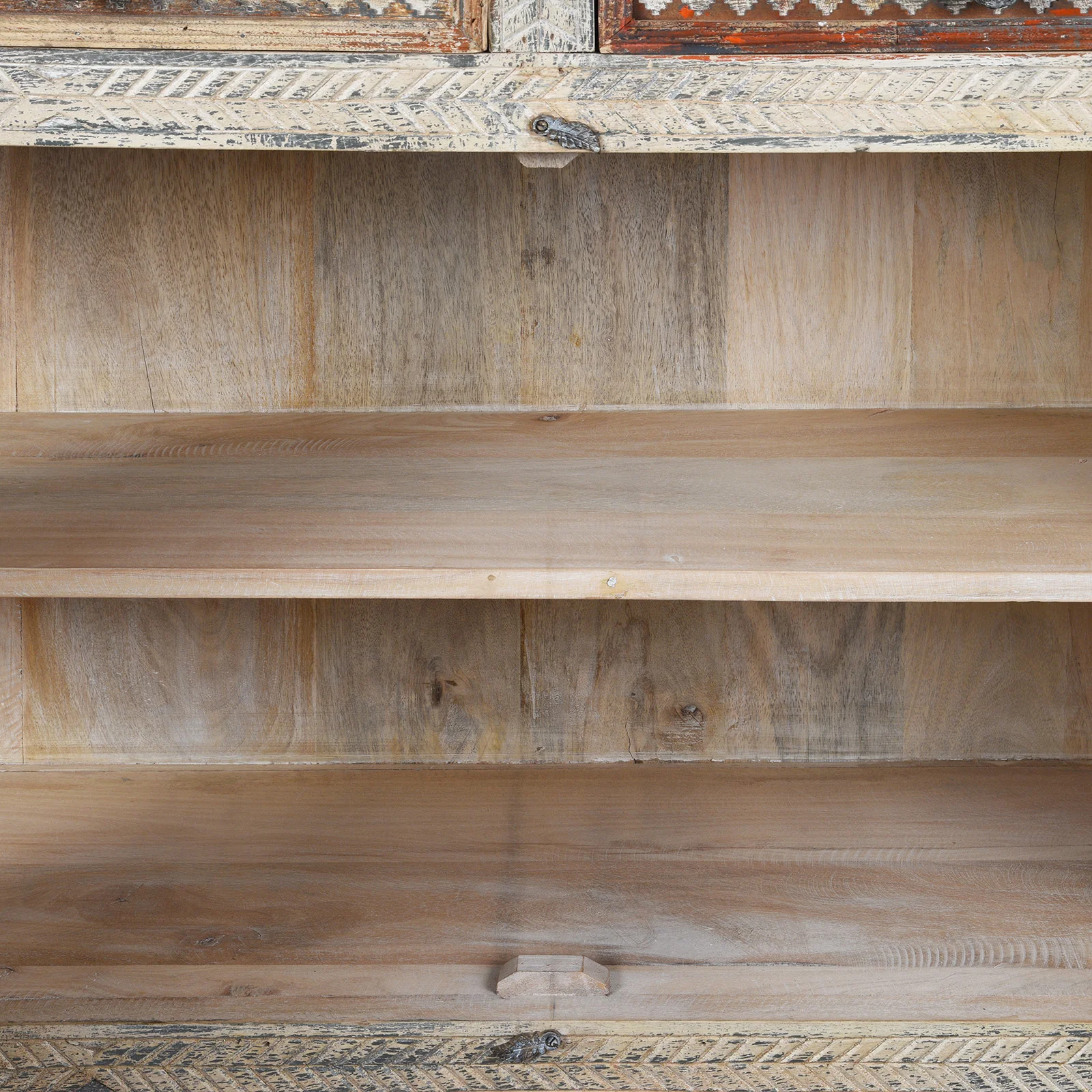 Damchiya Style Long Sideboard - Image 7
