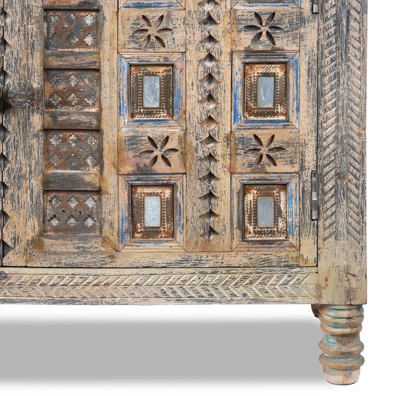 Damchiya Style Long Sideboard - Image 8