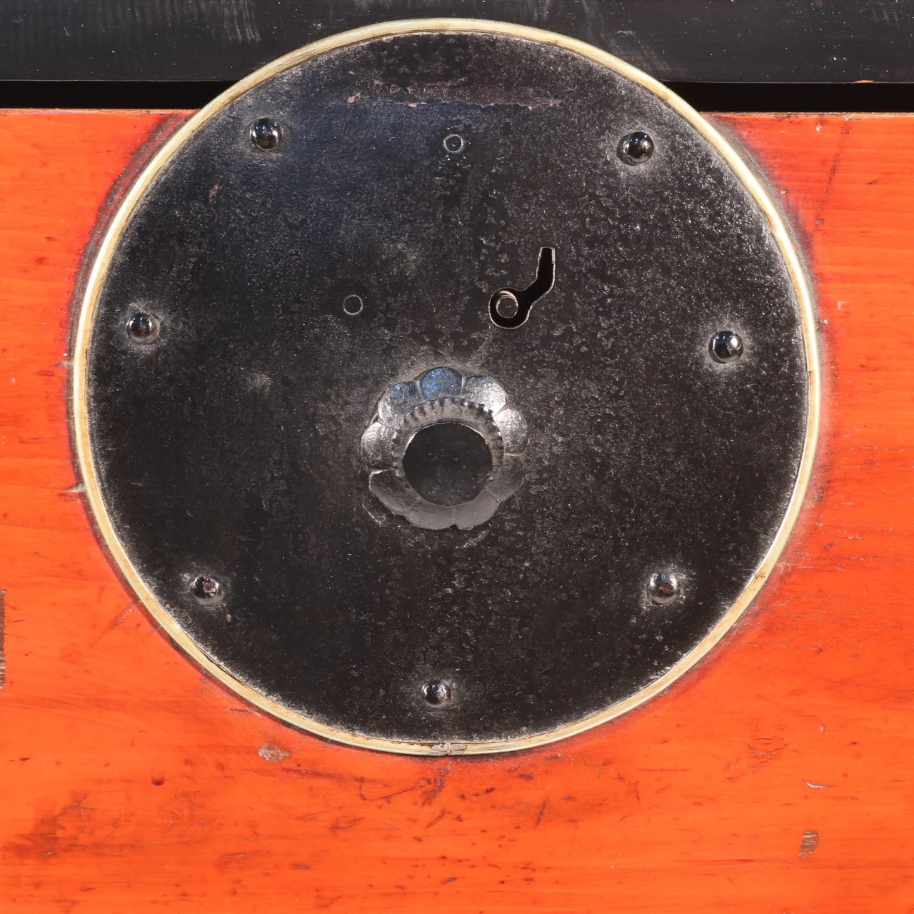 Isho Dansu Clothing Chest  from Yonezawa - late 19thC - Image 3