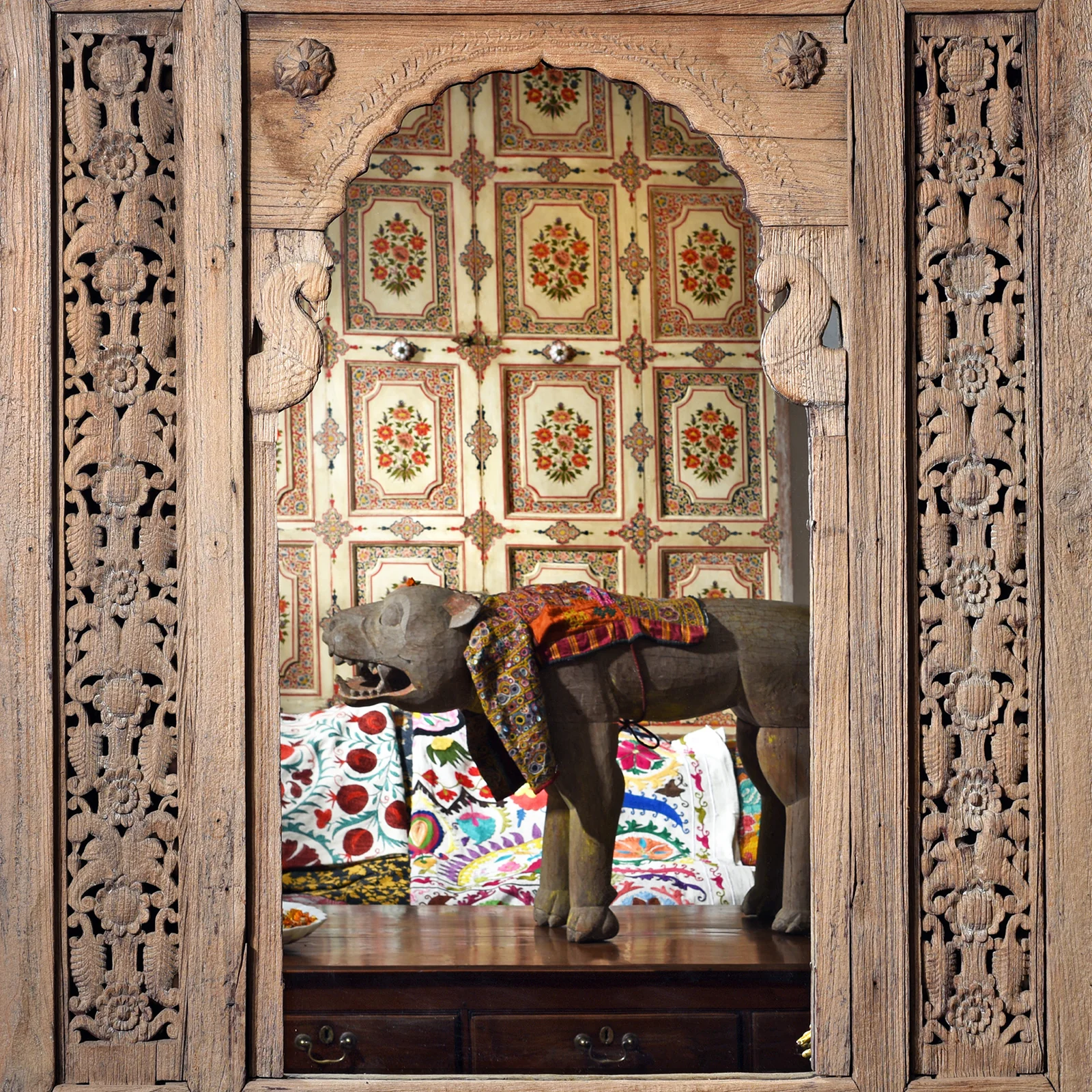 Carved Indian Mirror Made From 19thC Window From Hyderabad - 19th Century - Image 3