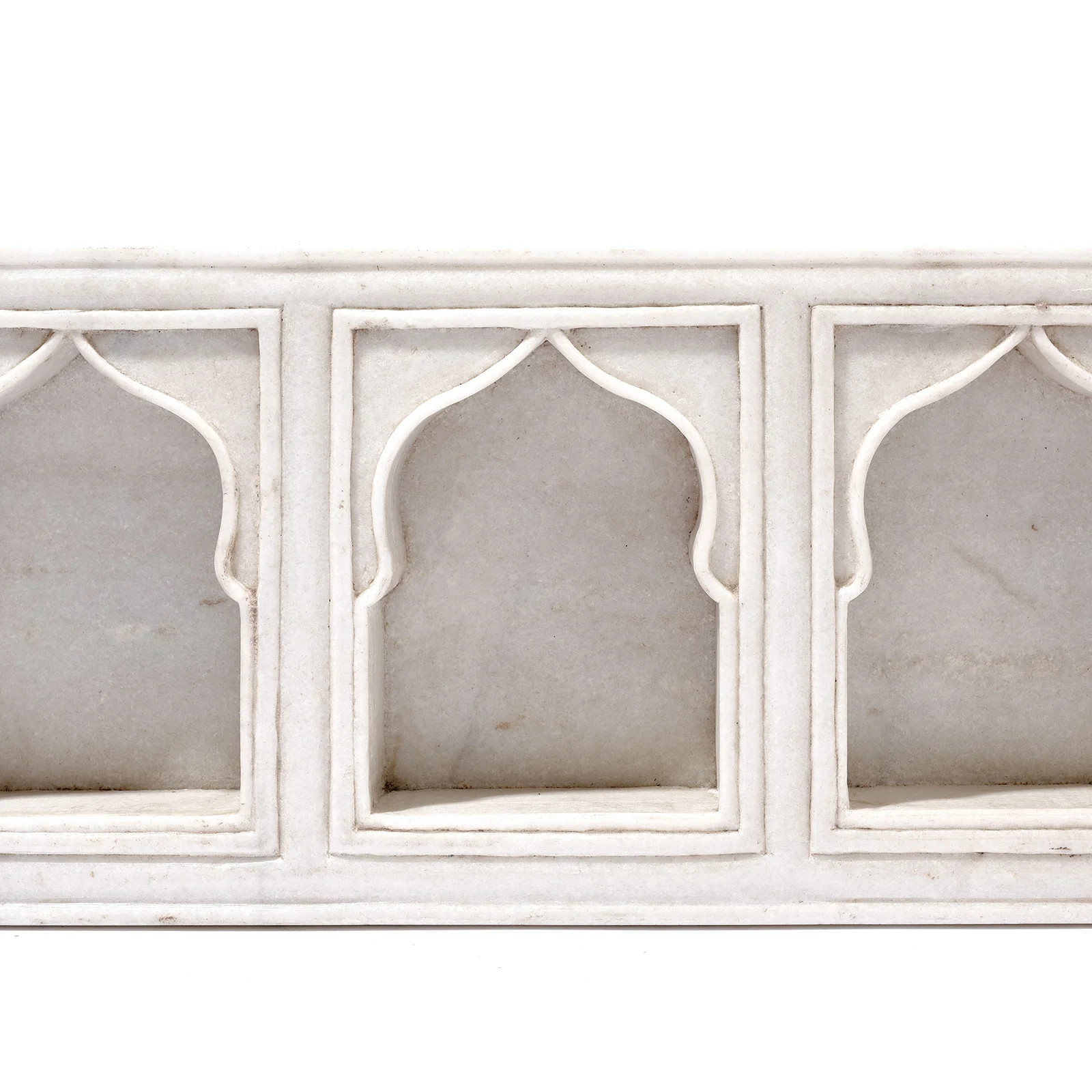 White Marble Lamp Niche - Mughal Style - Image 3