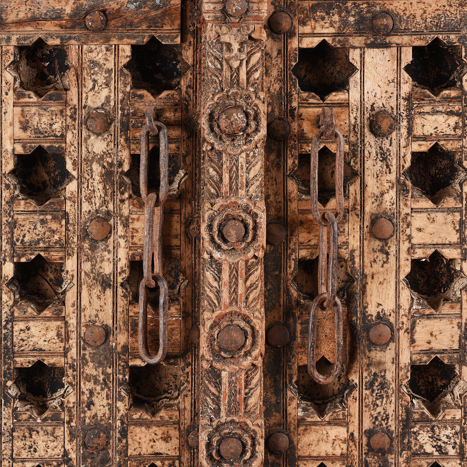 Mughal Style Carved Indian Door From Madhya Pradesh - 18thC - Image 5