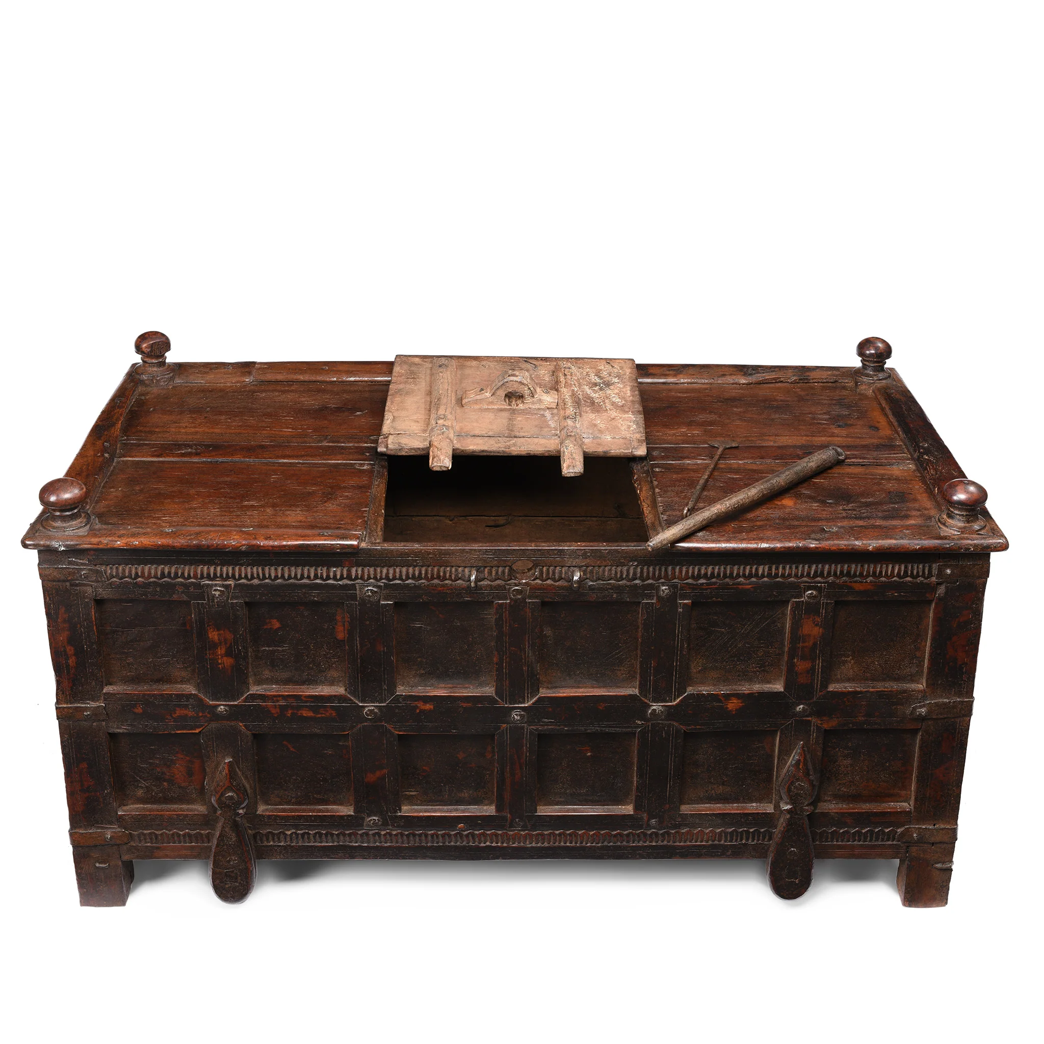Nepalese Chest From Tribal Temang - 19thC - Image 4