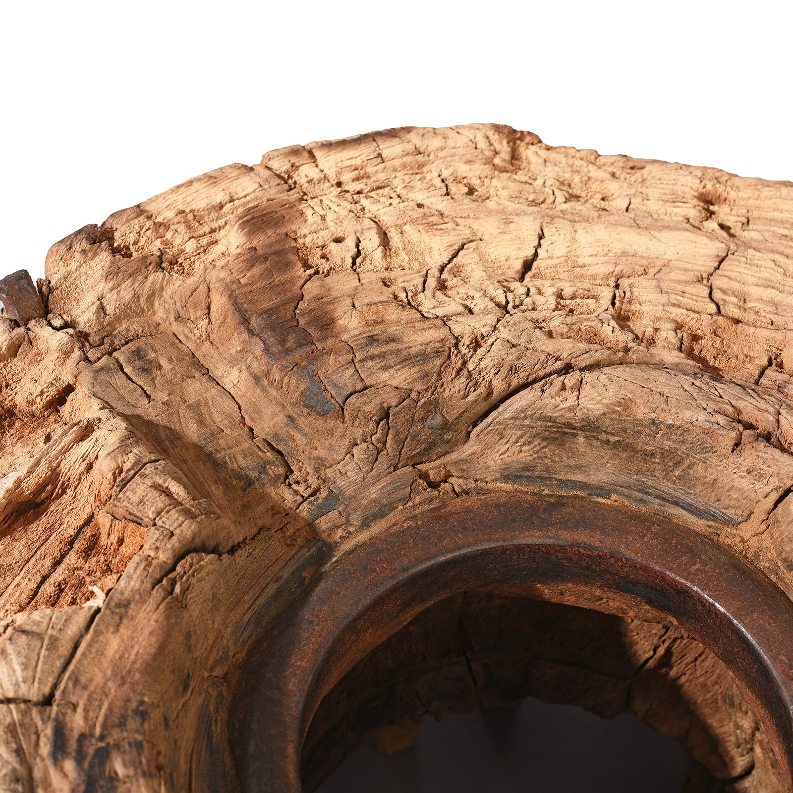 Elm Wheel Hub From Shanxi - 18th Century - Image 3