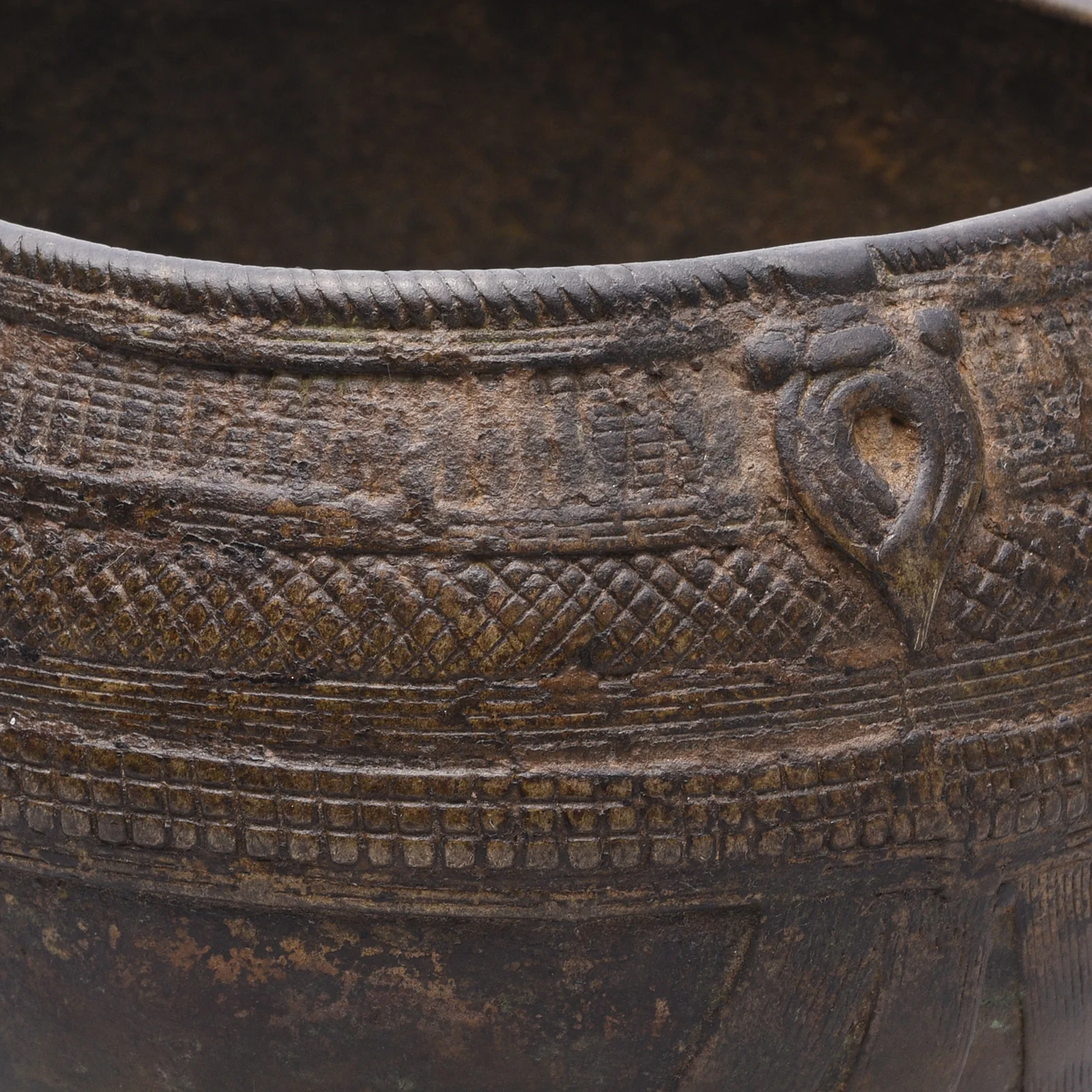 Indian Brass Rice Measure From Orissa - Early 20thC - Image 3