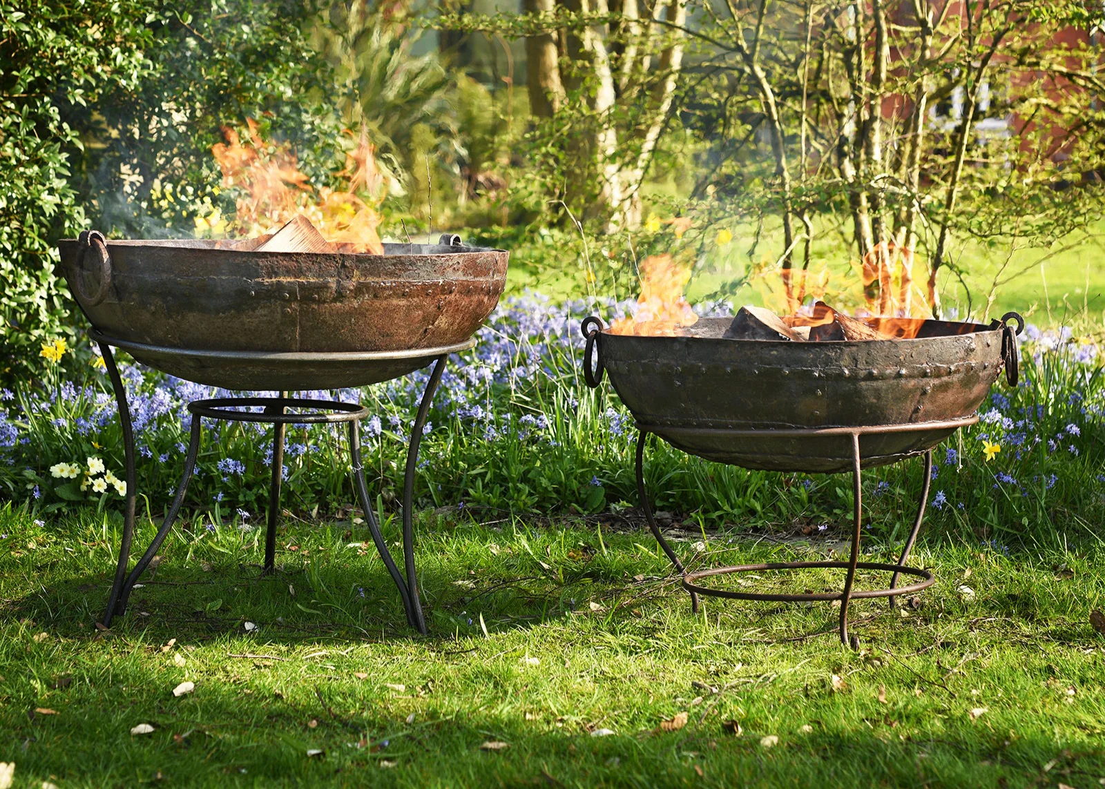 Old Kadai Fire Bowl From Rajasthan - Ca 1920 Inc Stand & Grill - Image 3