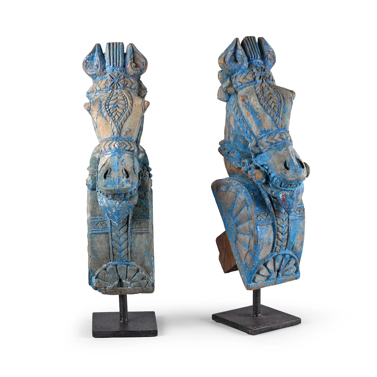Blue Painted Horse Head Corbels On Stand - 19th Century - Image 2
