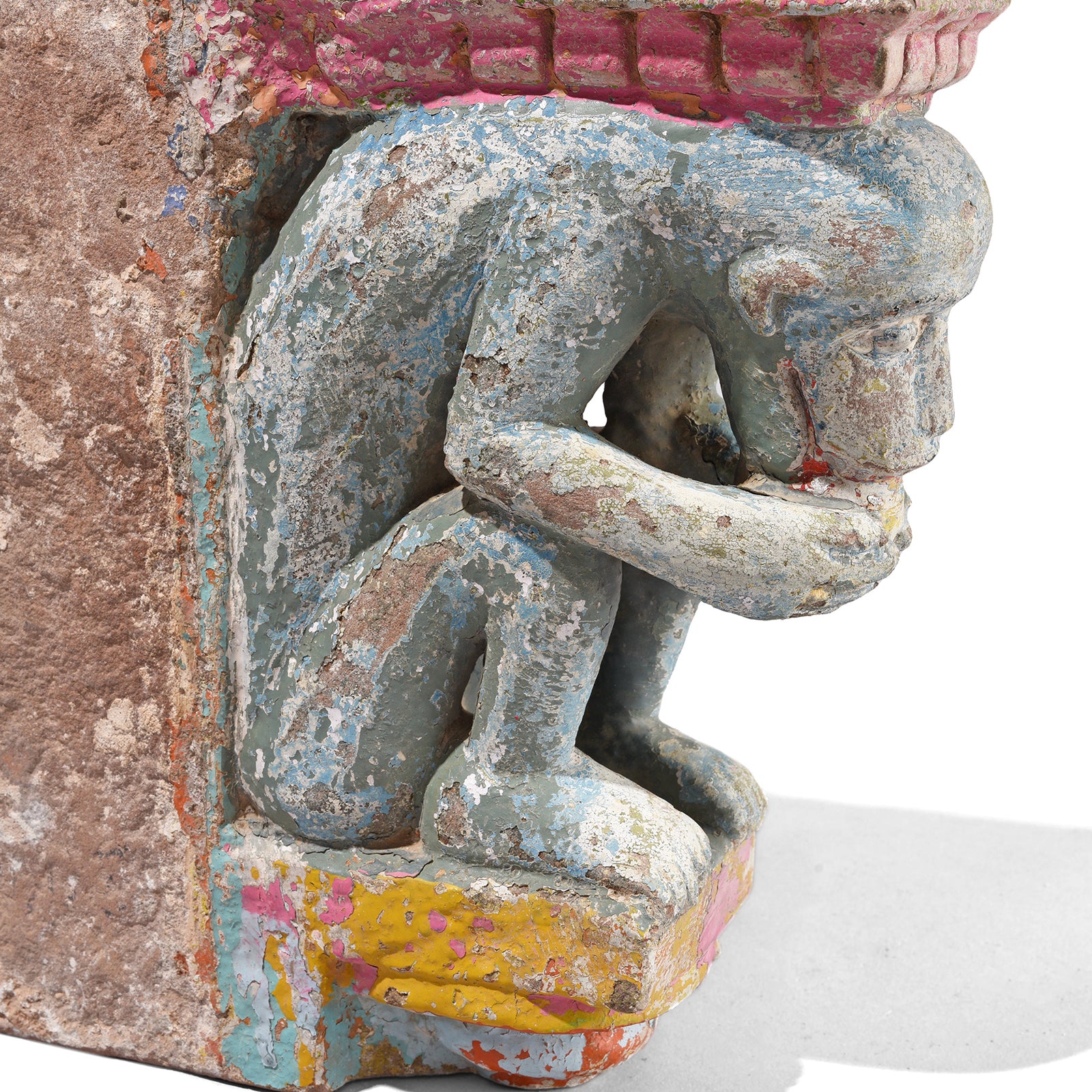 Pair Of Painted Stone Monkey Brackets From Gujarat - 18th Century - Image 3