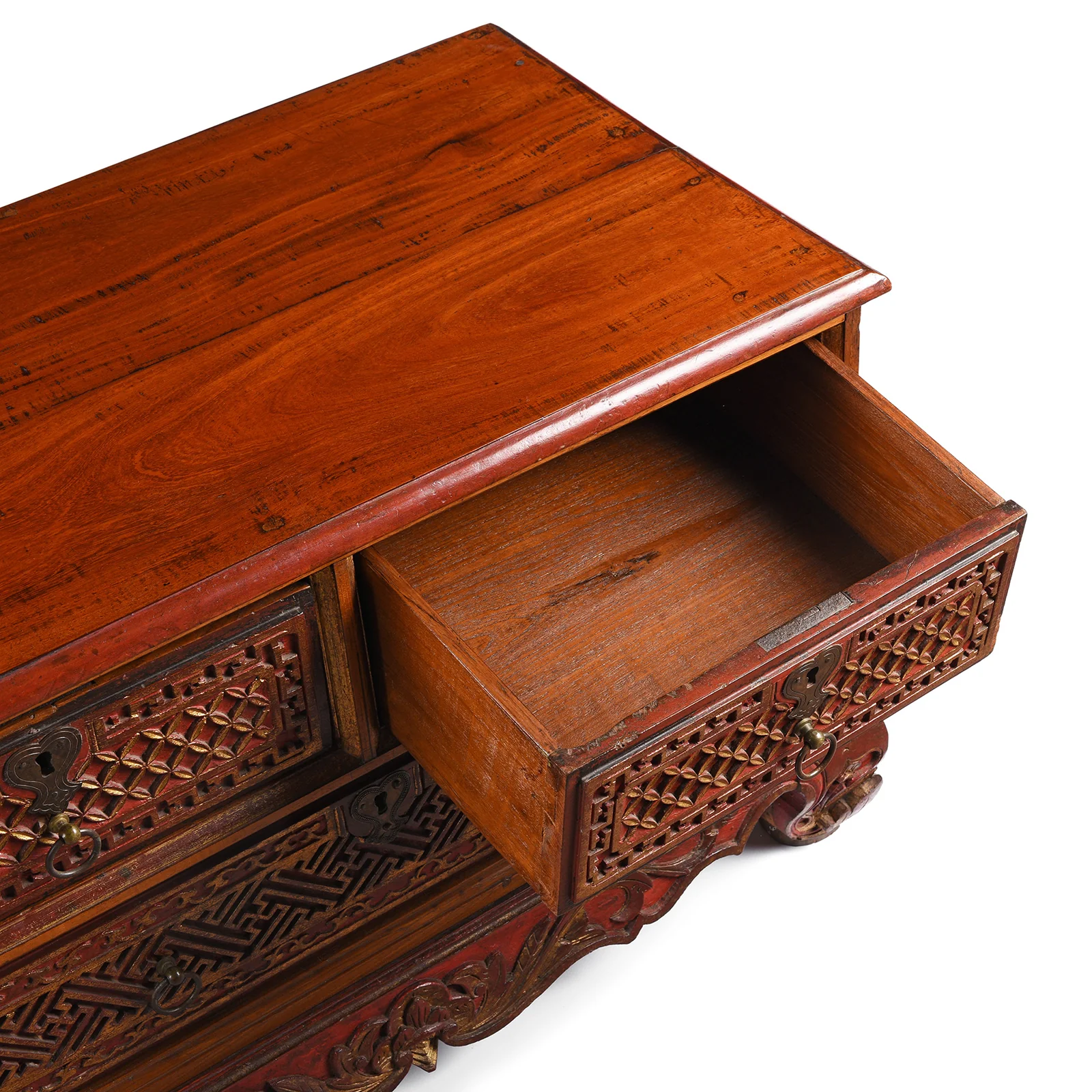 Painted Indonesian Madura Chest - 19th Century - Image 5