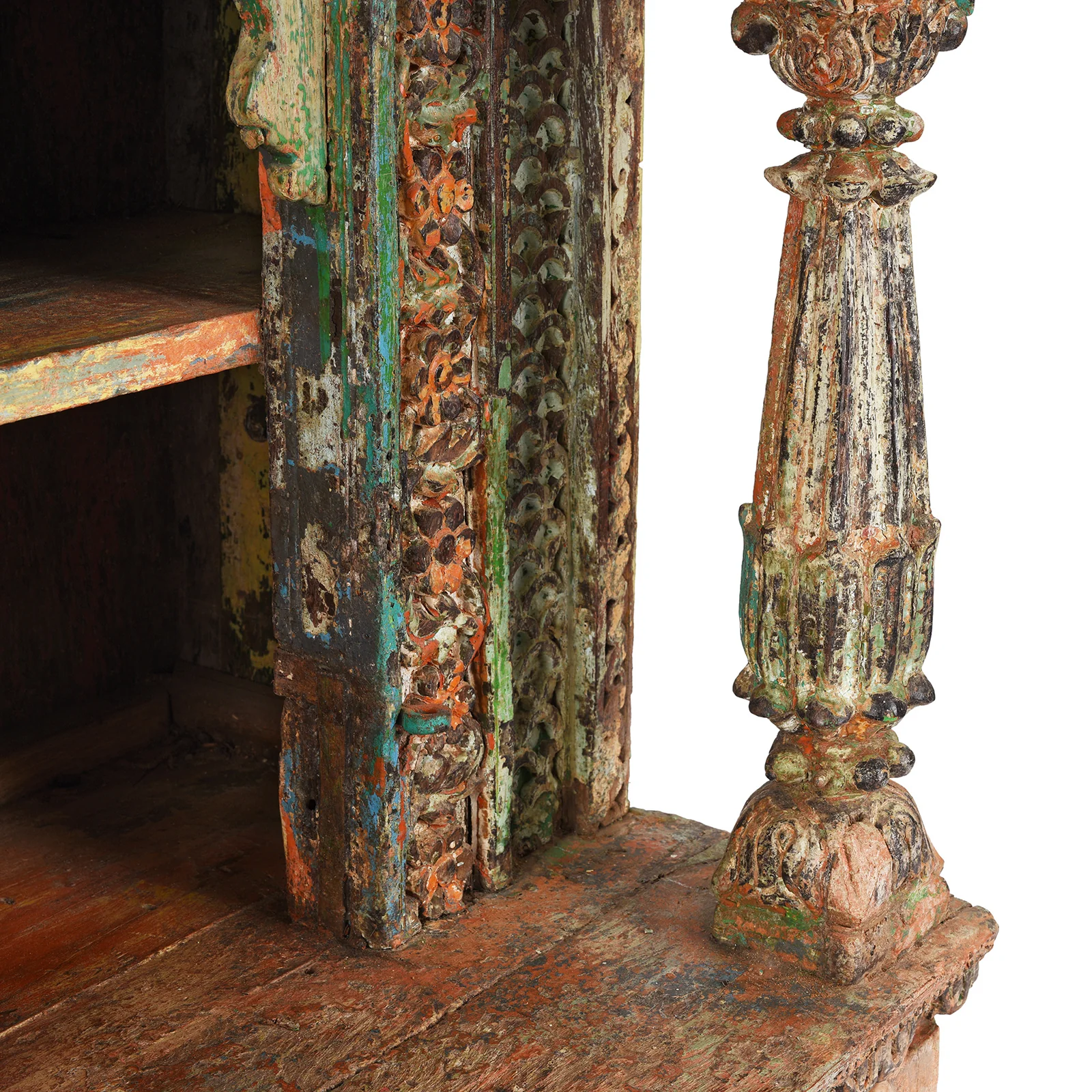 Painted Teak House Shrine From Gujarat - 19th Century - Image 7