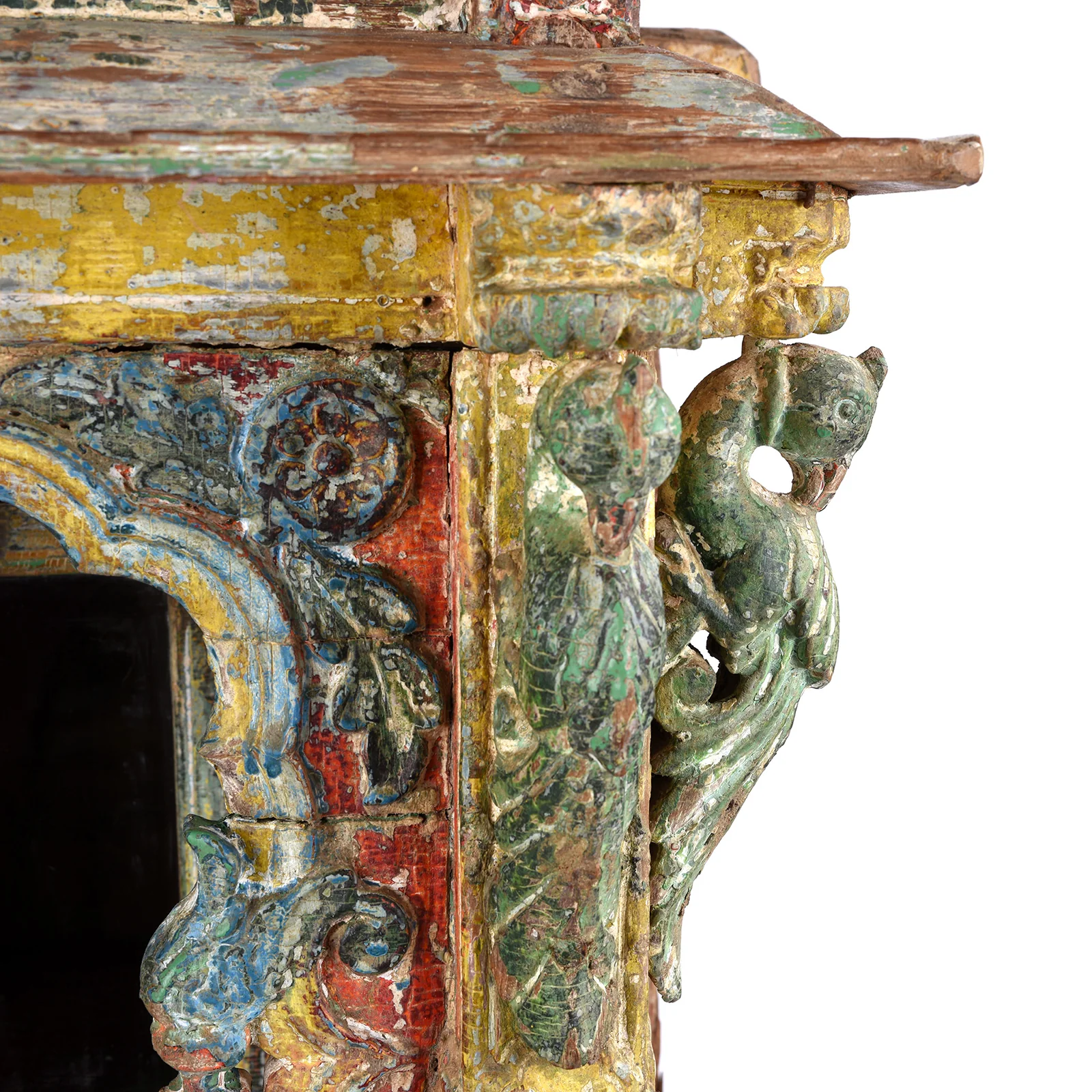 Painted Teak House Shrine From Gujarat - 18th Century - Image 4
