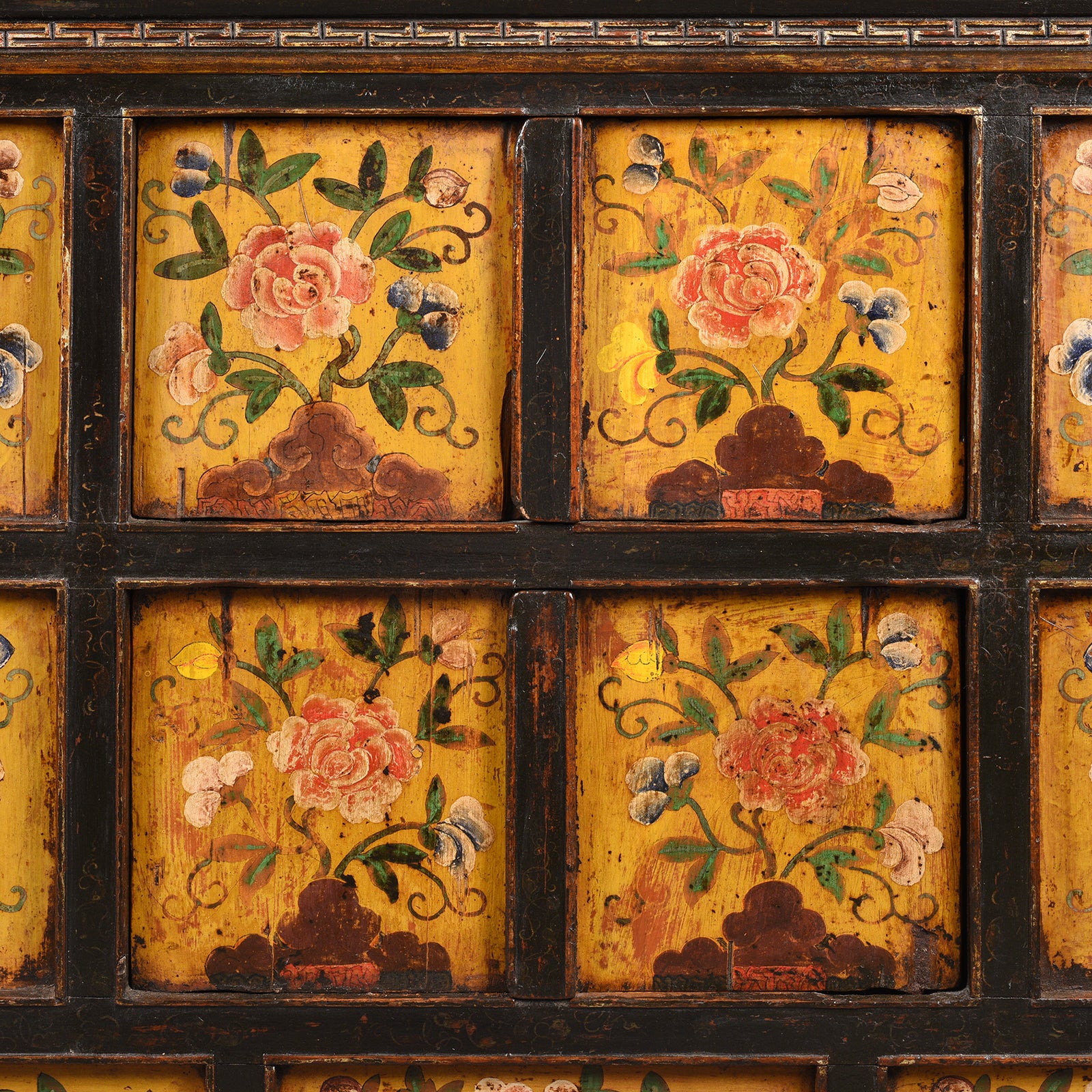 Painted Tibetan Cabinet With Original Paint - 19thC - Image 7