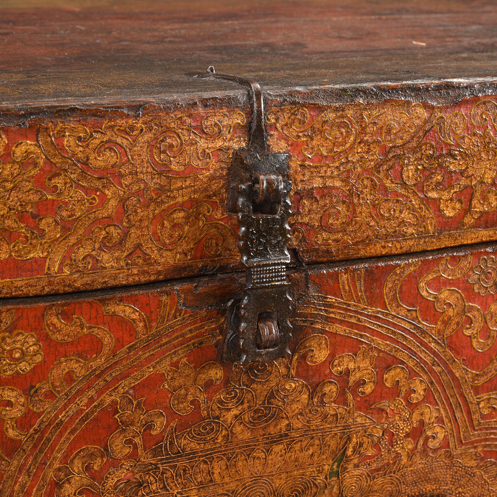 Painted Tibetan 'Dragon' Storage Chest - 18thC - Image 7