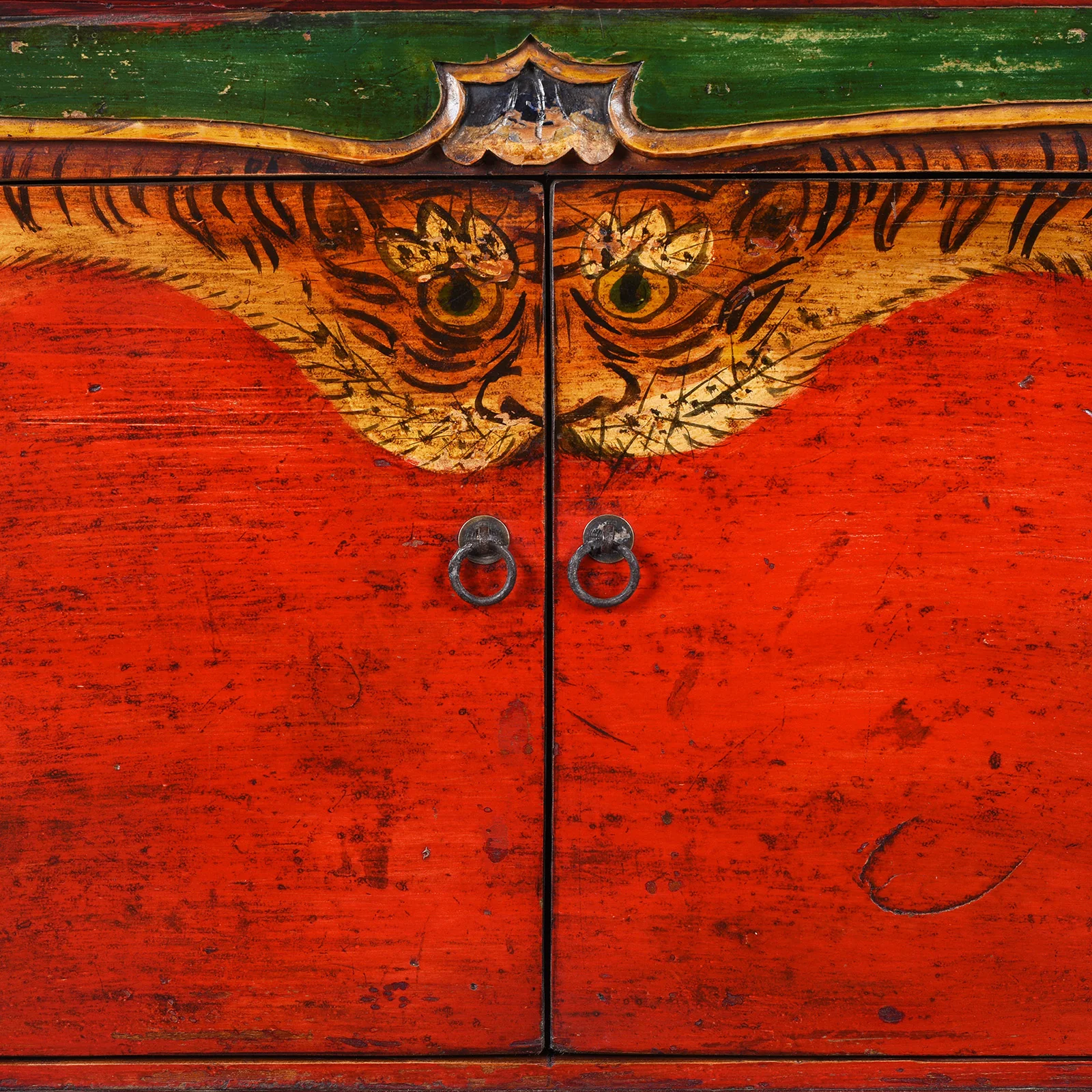 Painted Qinghai Tiger Cabinet  - 19th Century - Image 5