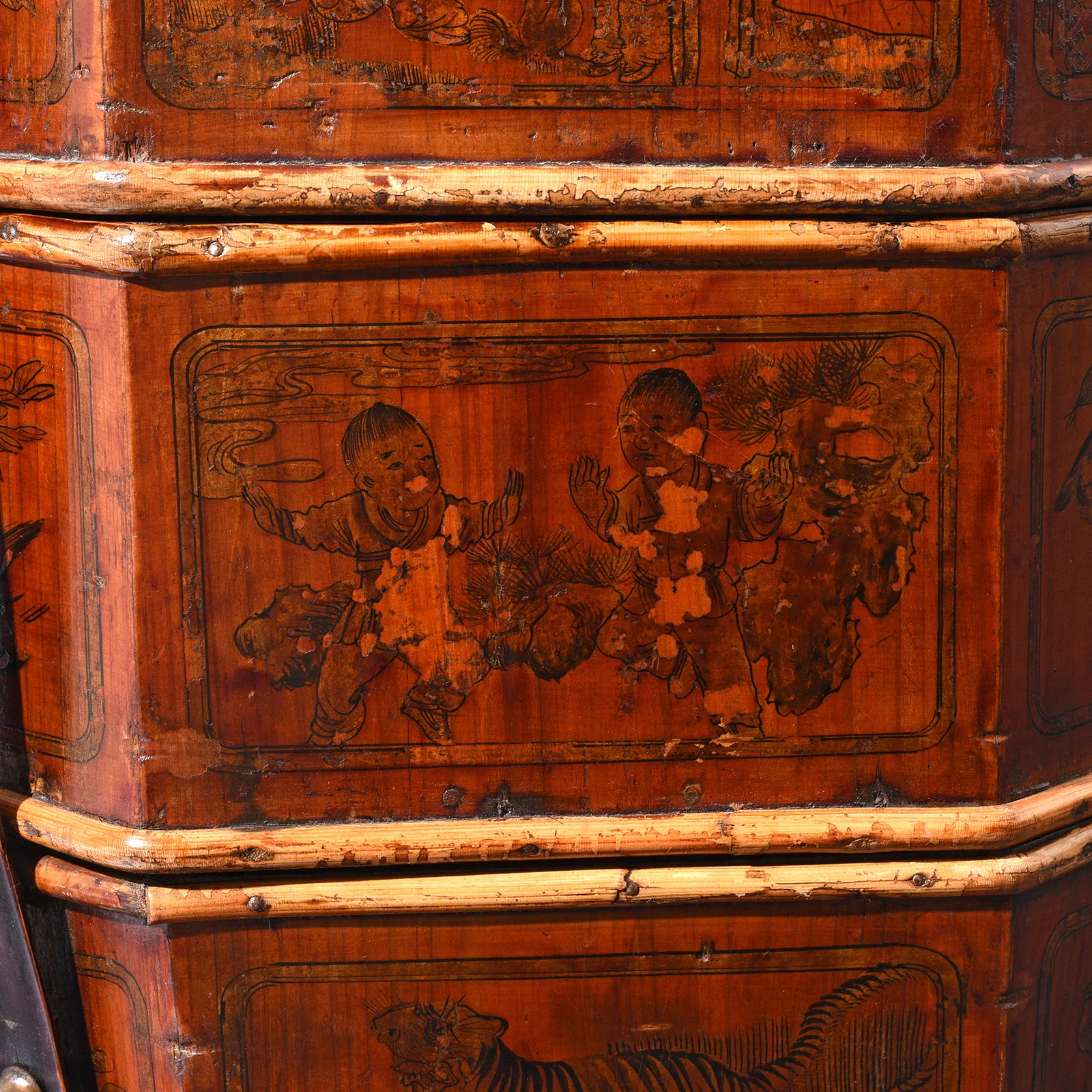 Pair of Chinese Wedding Baskets From South China - ca 1920 - Image 7
