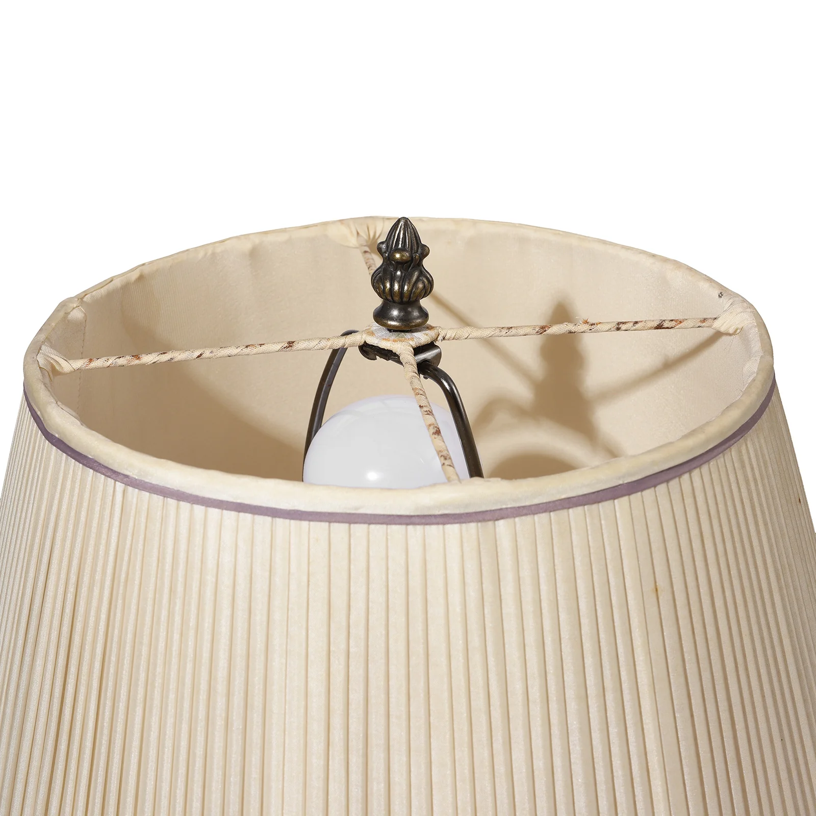 Vintage Temple Jar Lamp With Shade - Image 10