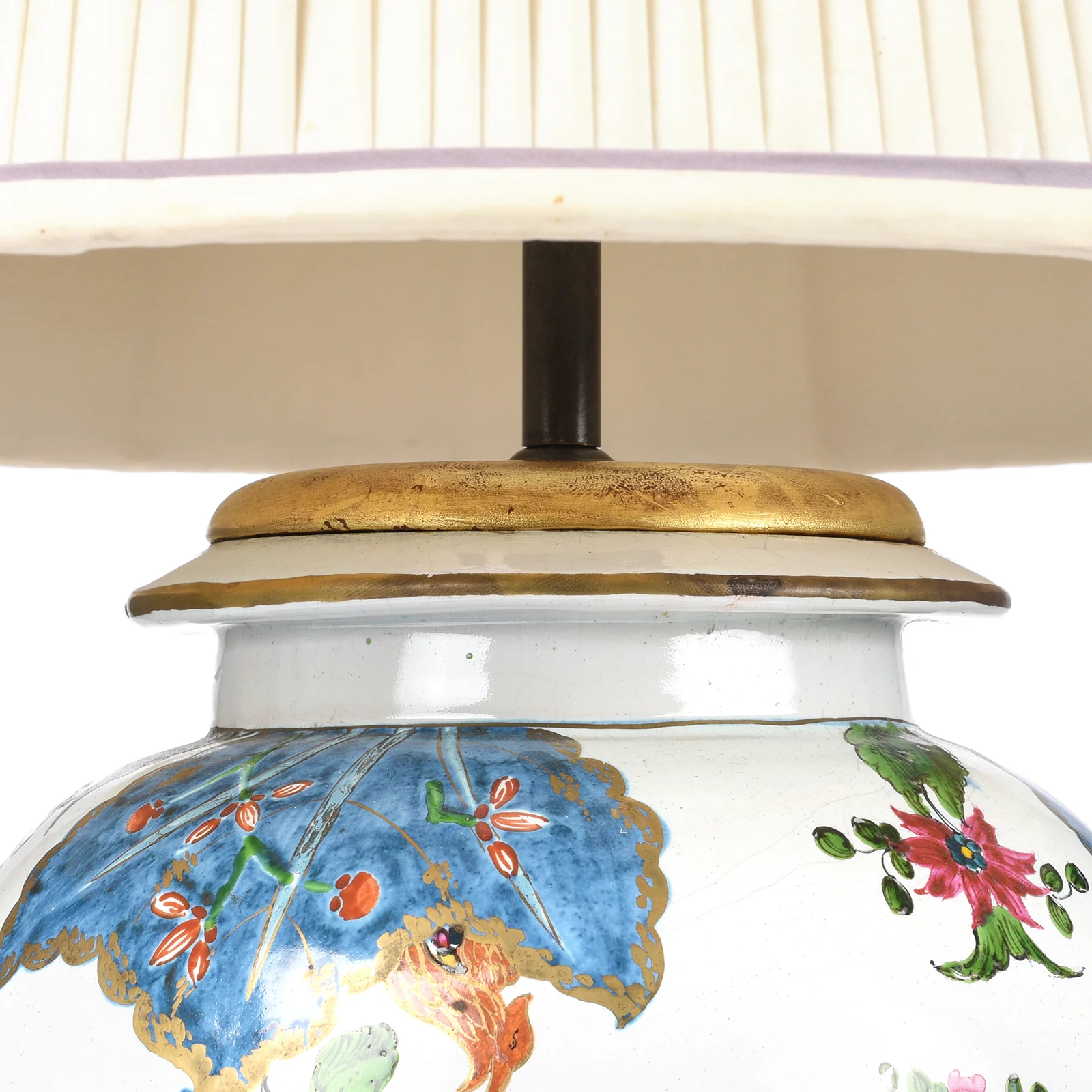 Vintage Temple Jar Lamp With Shade - Image 3