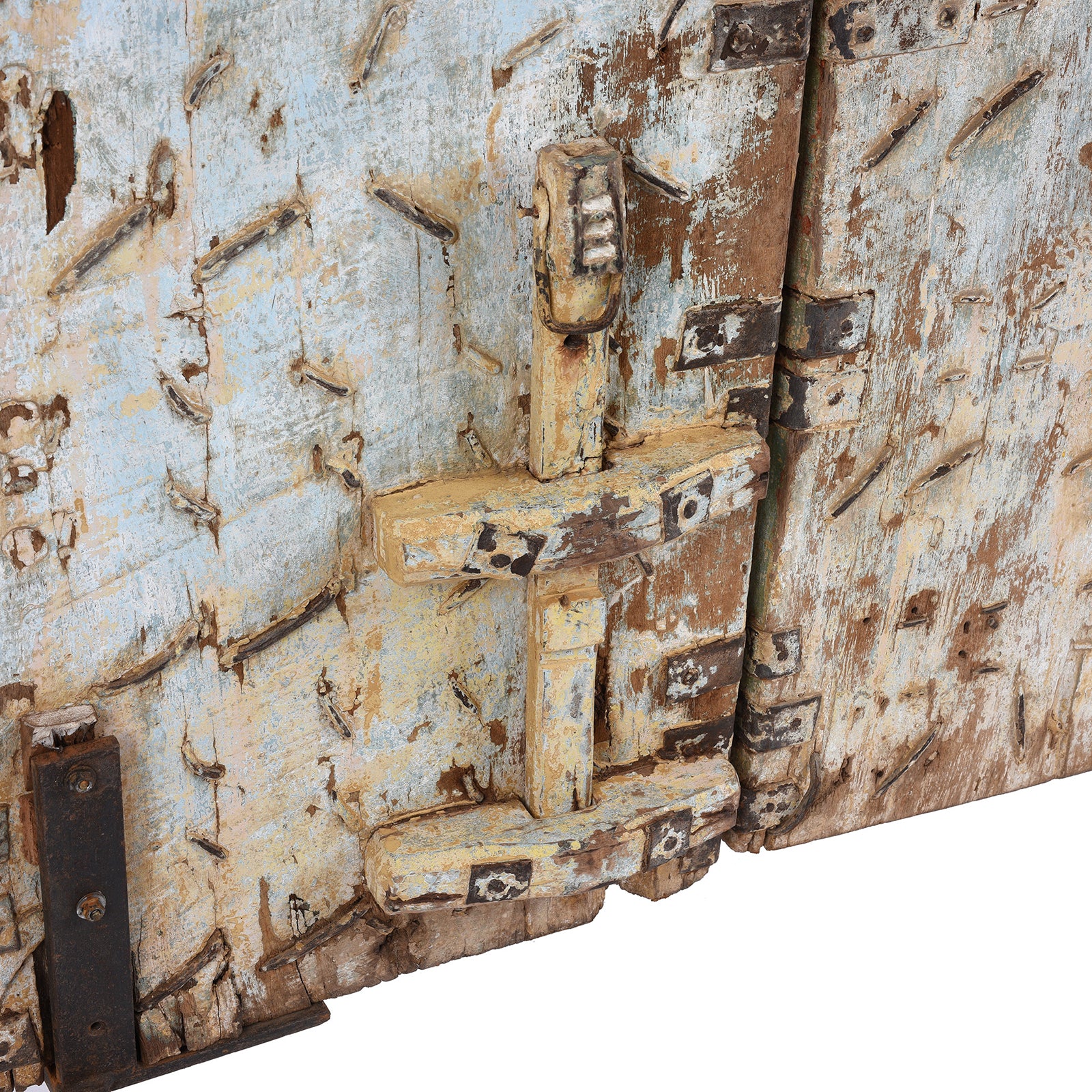 Pink Painted Teak Door From Gujarat - 18th Century - Image 11