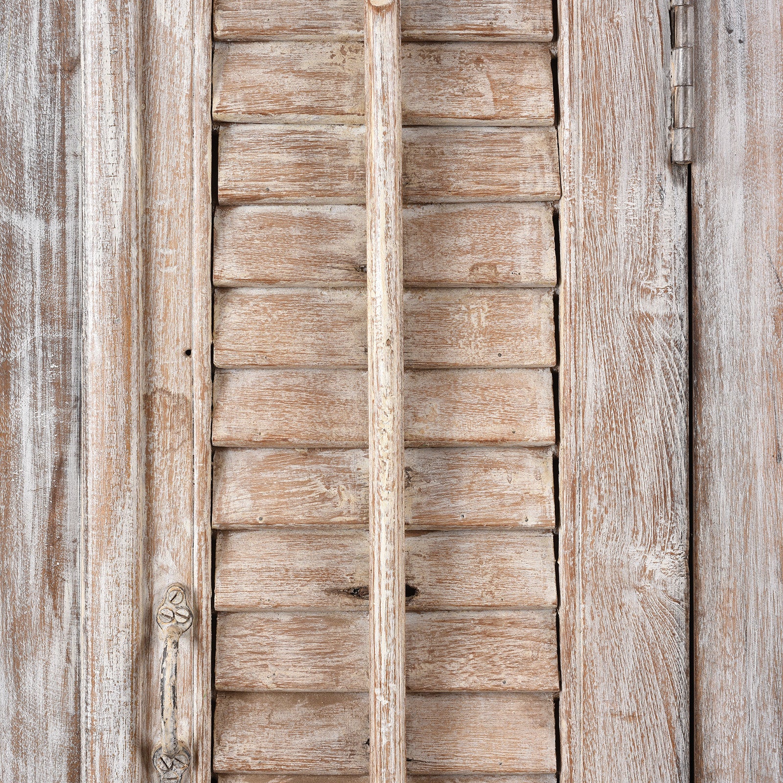 White Painted Louvre Cabinet - Image 8