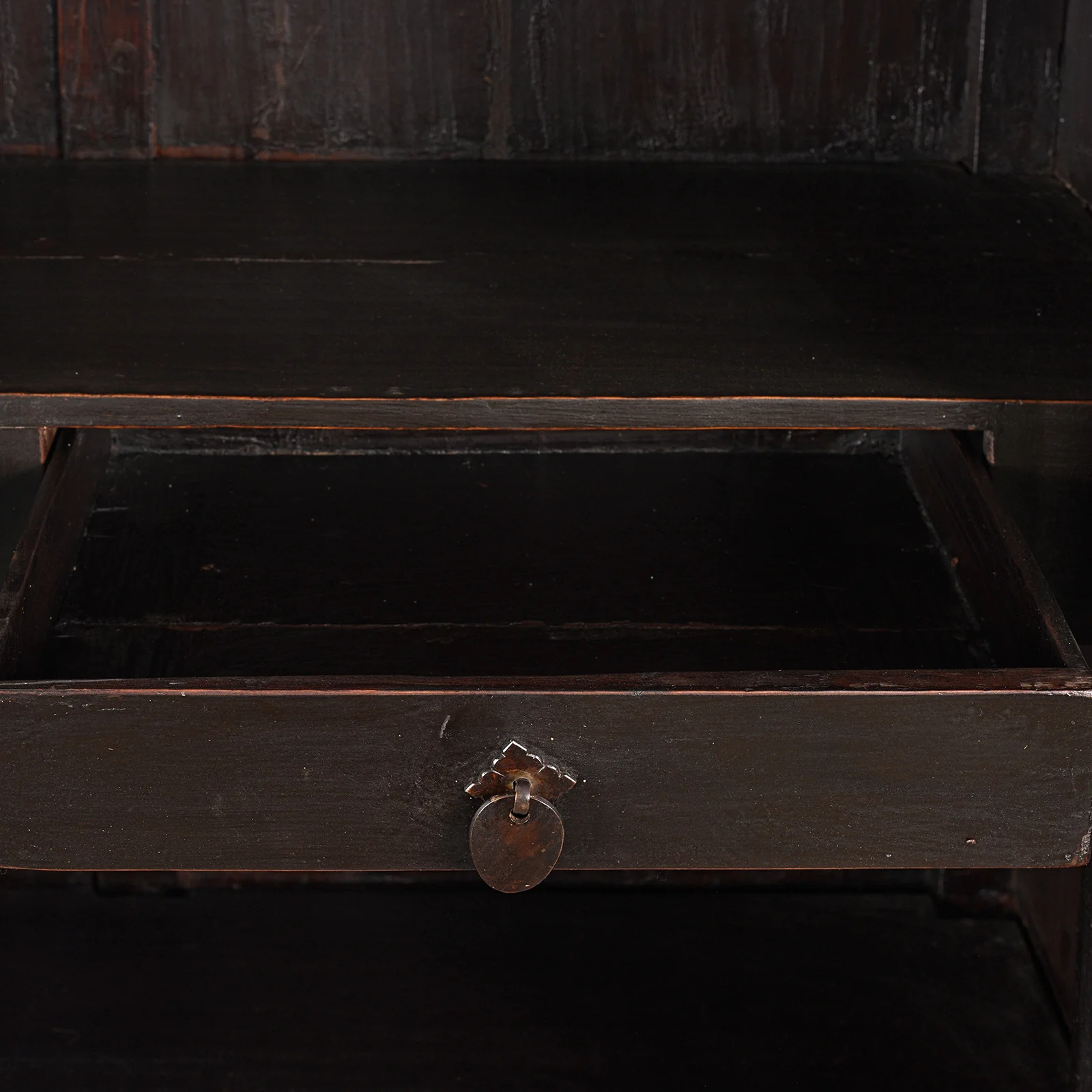 Red & Black Painted Lacquer Wedding Cabinet From Shanxi  -19th Century - Image 10