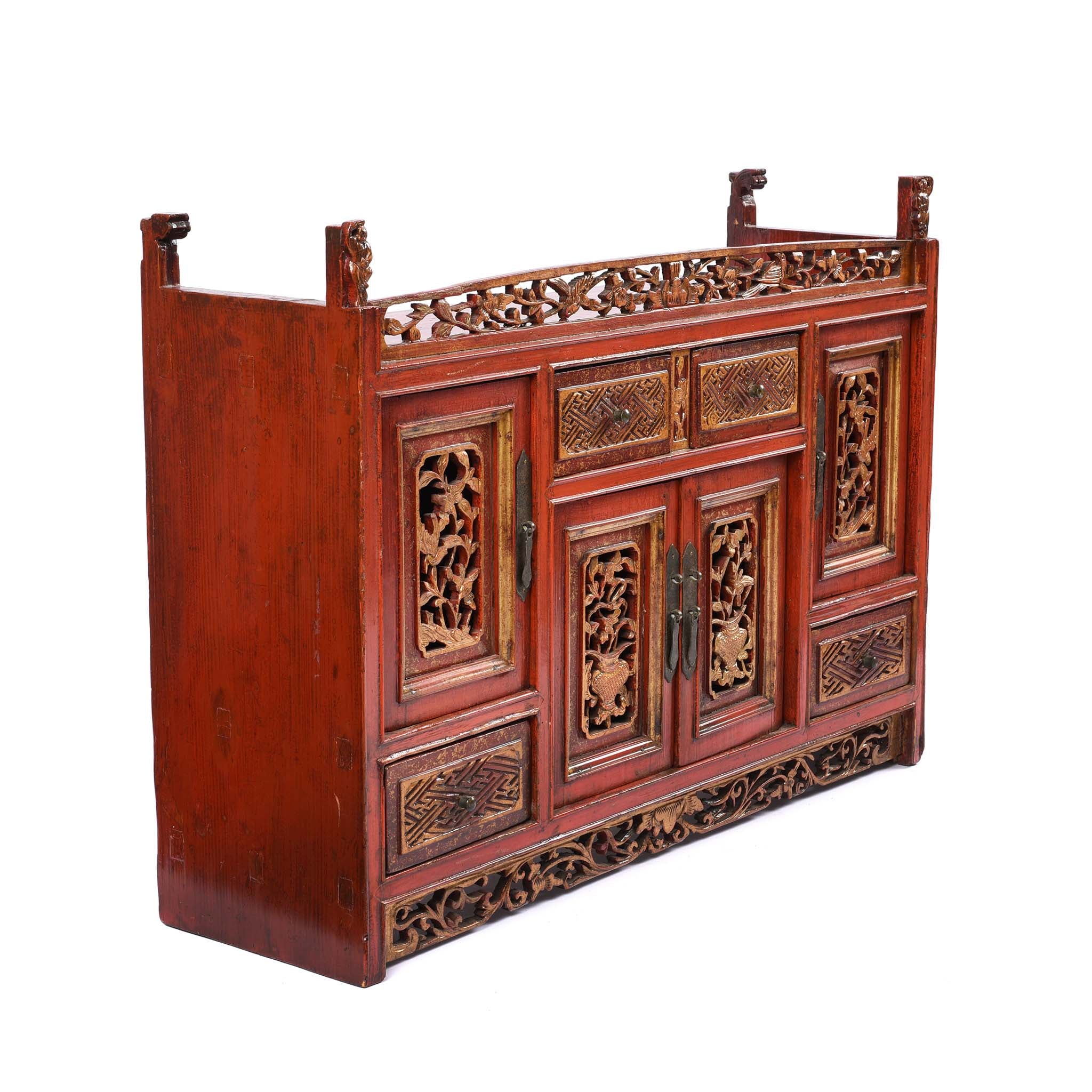 Gilt Lacquered Table Cabinet from Fujian Province - 19th Century - Image 3