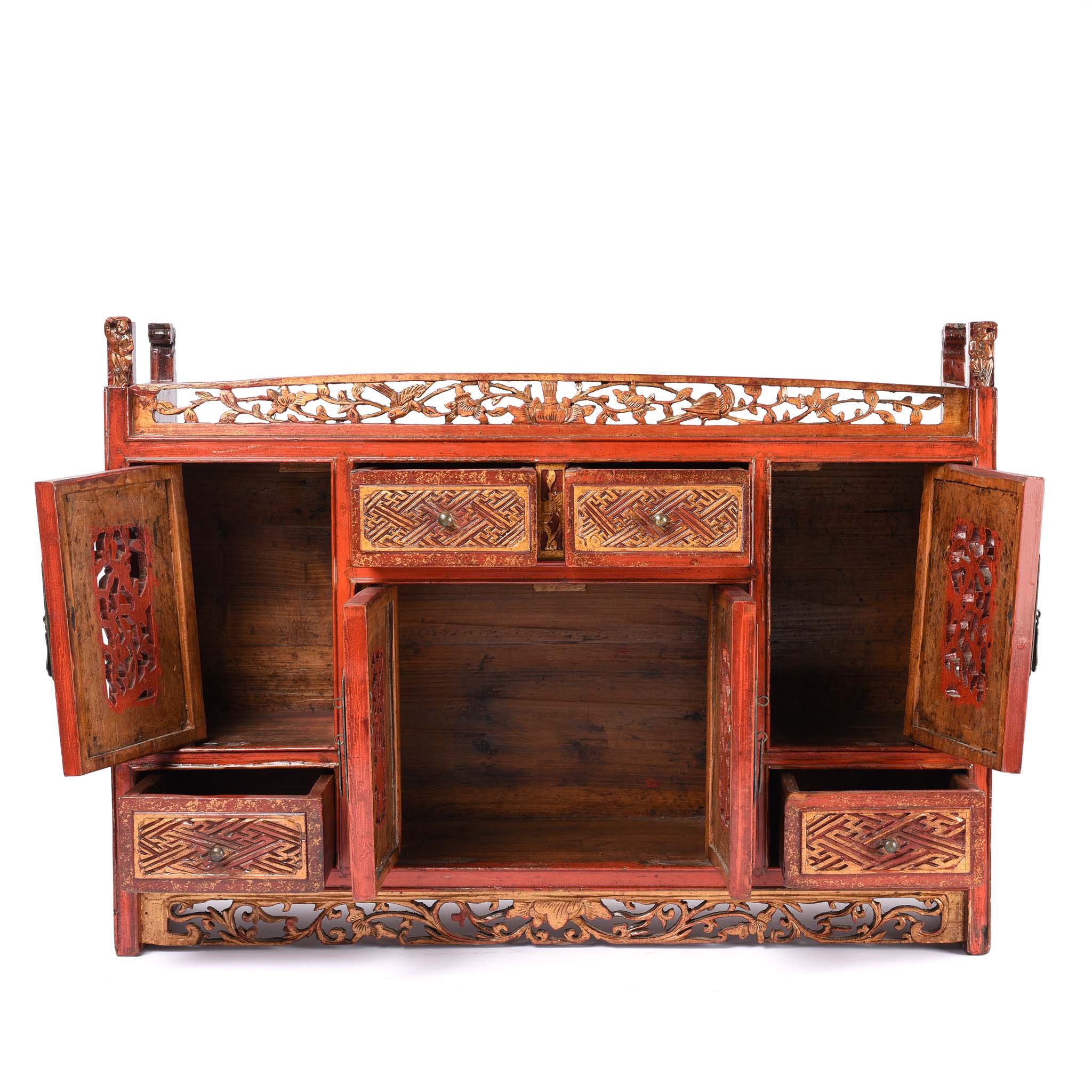 Gilt Lacquered Table Cabinet from Fujian Province - 19th Century - Image 4