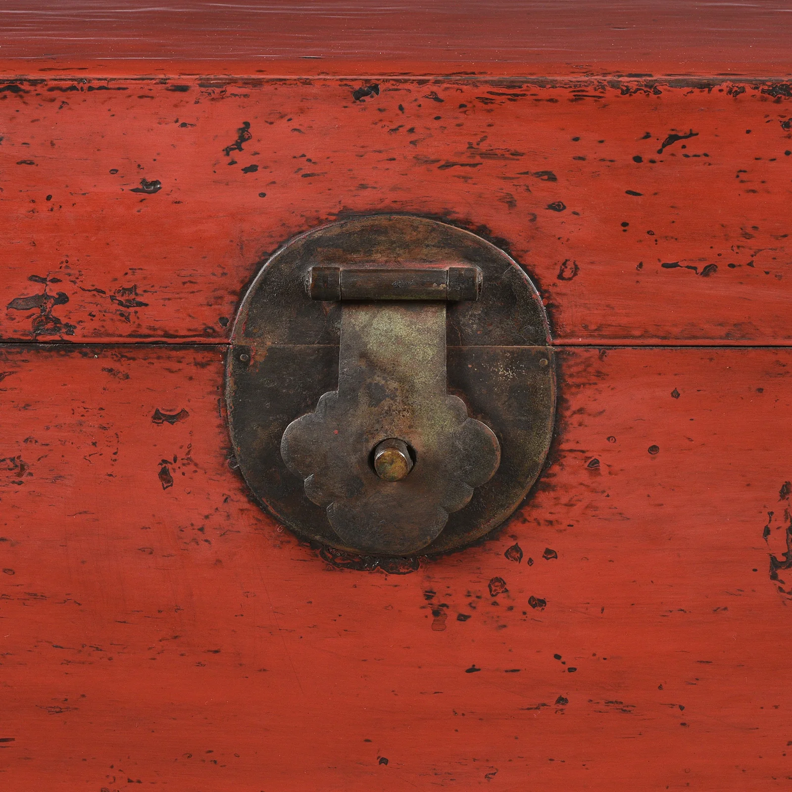 Red Lacquer Leather Trunk From Shanghai - Ca 1920 - Image 3