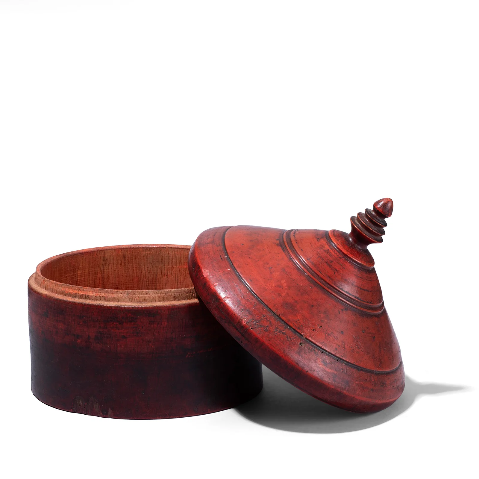 Red Lacquer Pot From Uttar Pradesh - Ca 1930 - Image 4