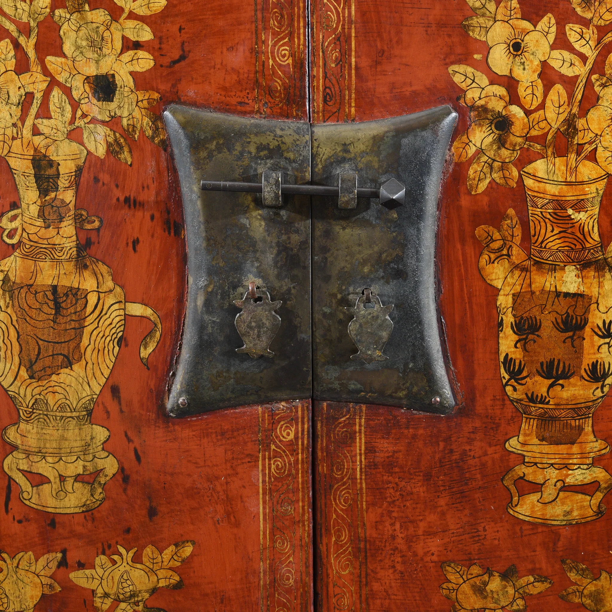 Red Lacquer Wedding Cabinet - 19thC - Image 7