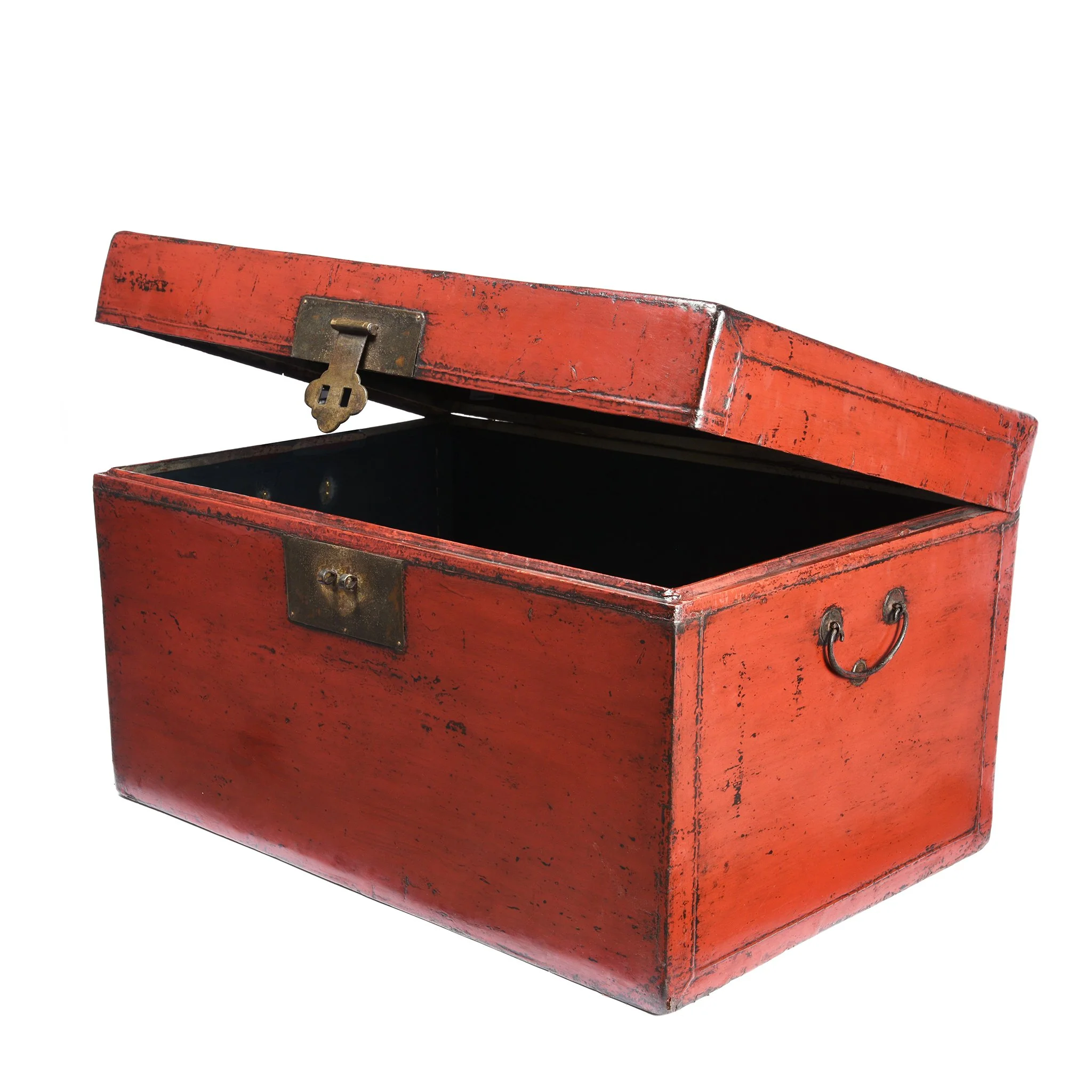 Red Lacquer Leather Trunk From Shanghai - Ca 1920 - Image 4