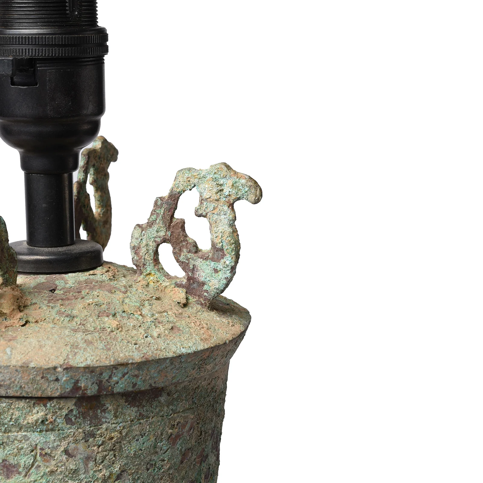 Bronze Ritual Wine Jar Table Lamp - Zhou Dynasty Style - Image 4