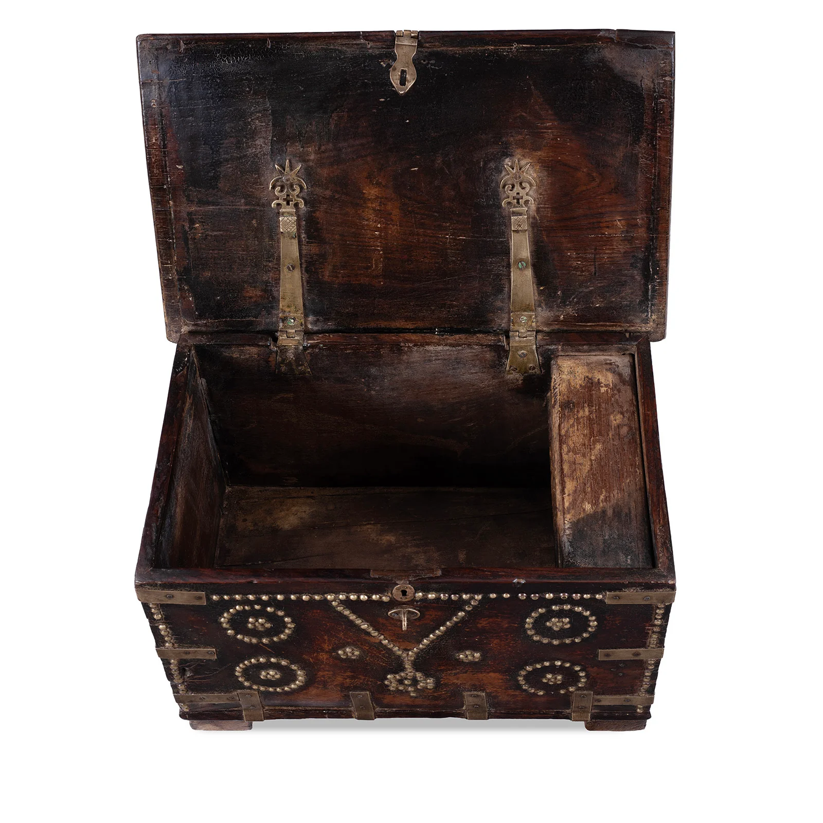 Rosewood Brass Studded 'Zanzibar' Chest - 19th Century - Image 5