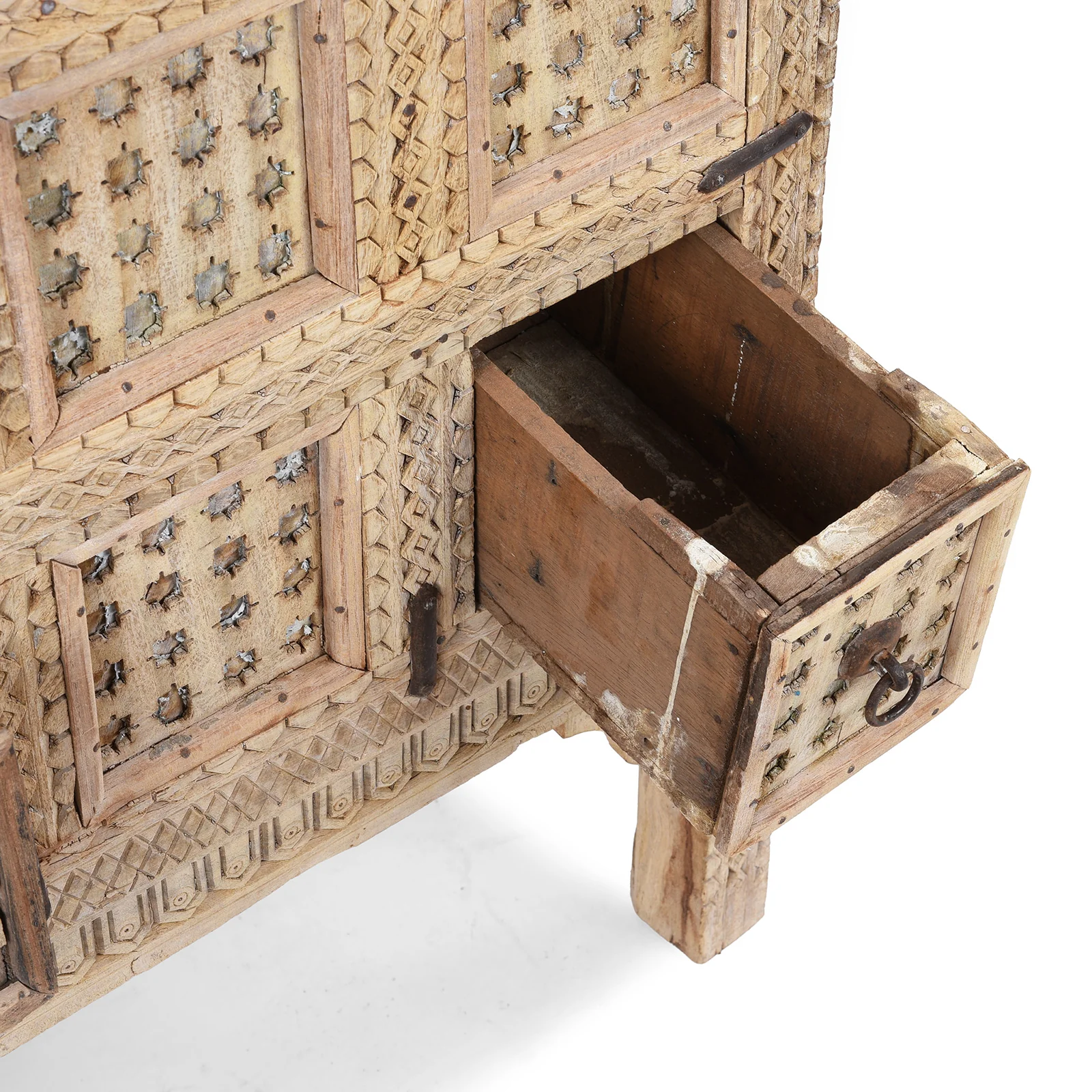 Rubari Damchiya Dowry Chest From Kutch - Ca 1920 - Image 8