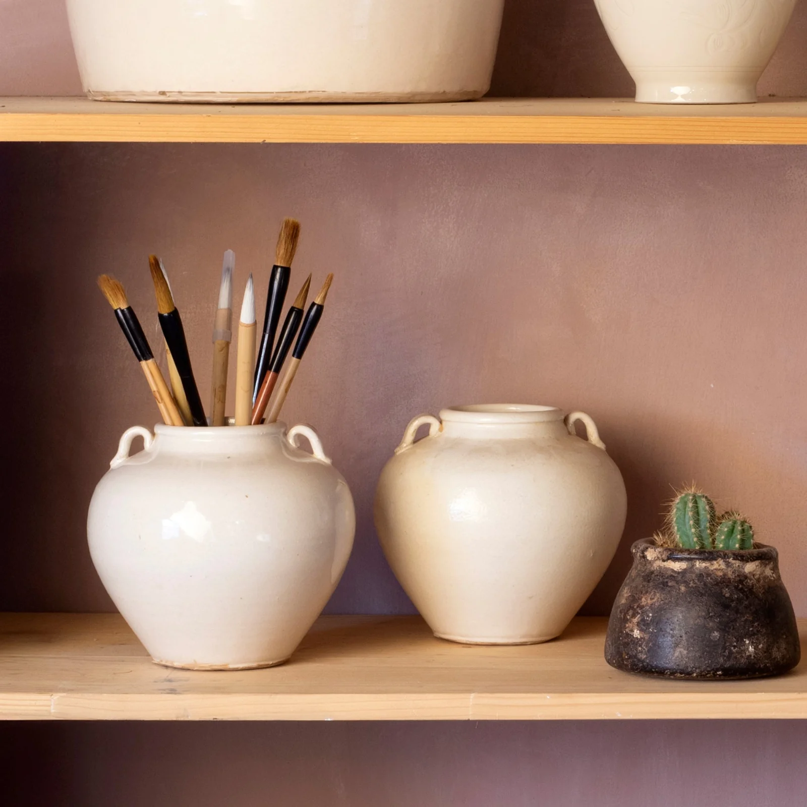 Song Dynasty Style Porcelain Vase - Image 4