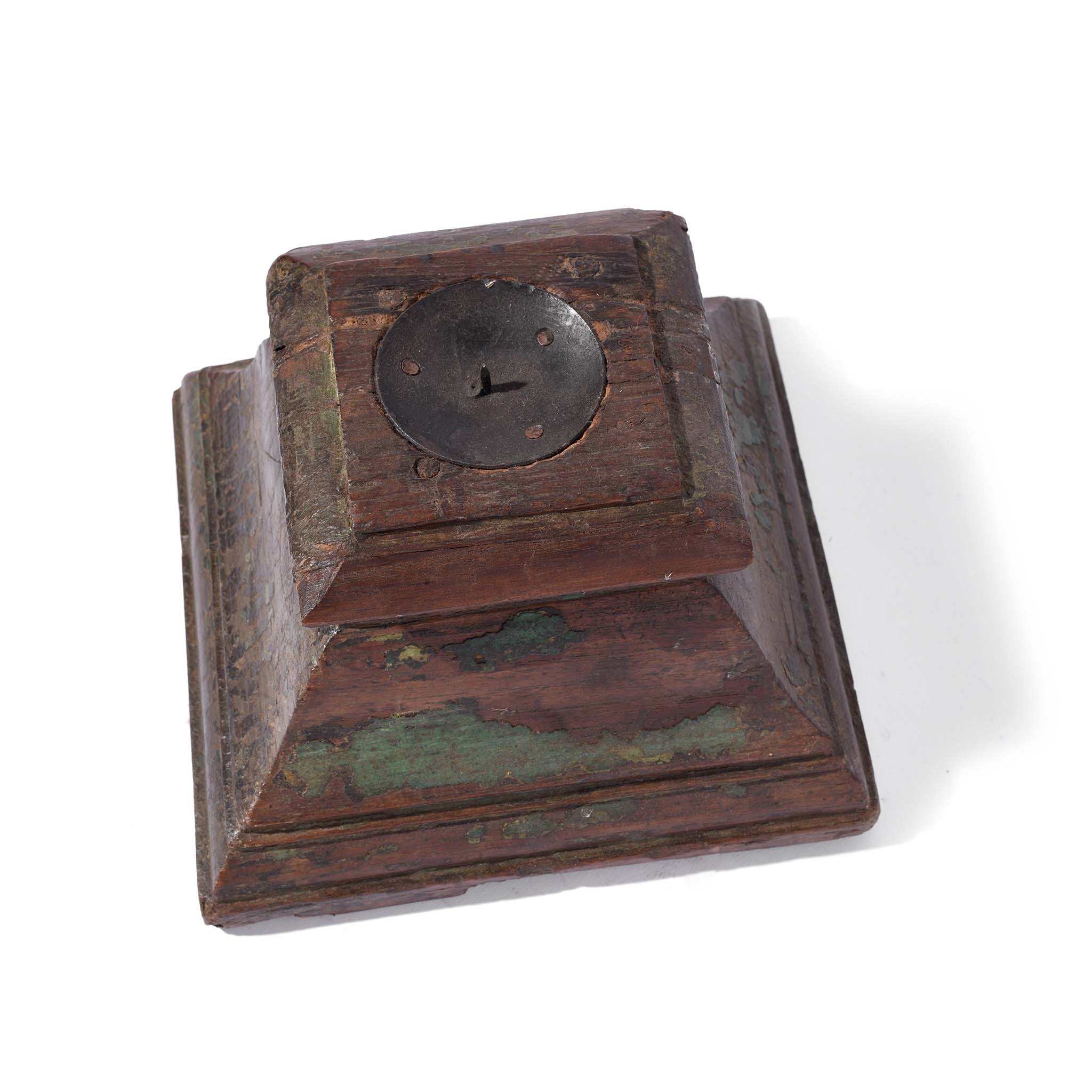 Teak Candle holder Modified From Old Capitol - 19thC - Two Colours - Image 4