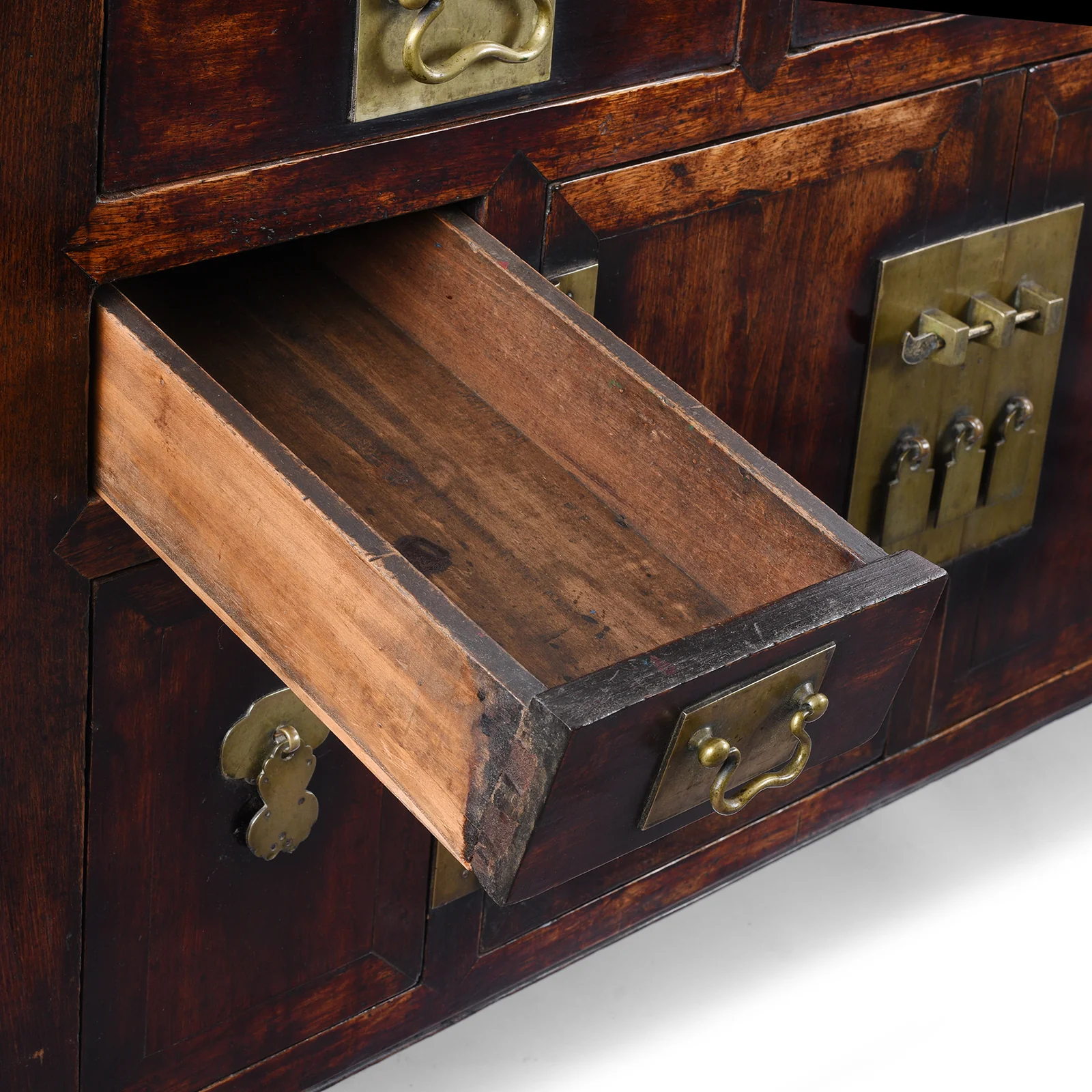 Tianjin Sideboard Made From Catalpa & Elm - 19th Century - Image 10