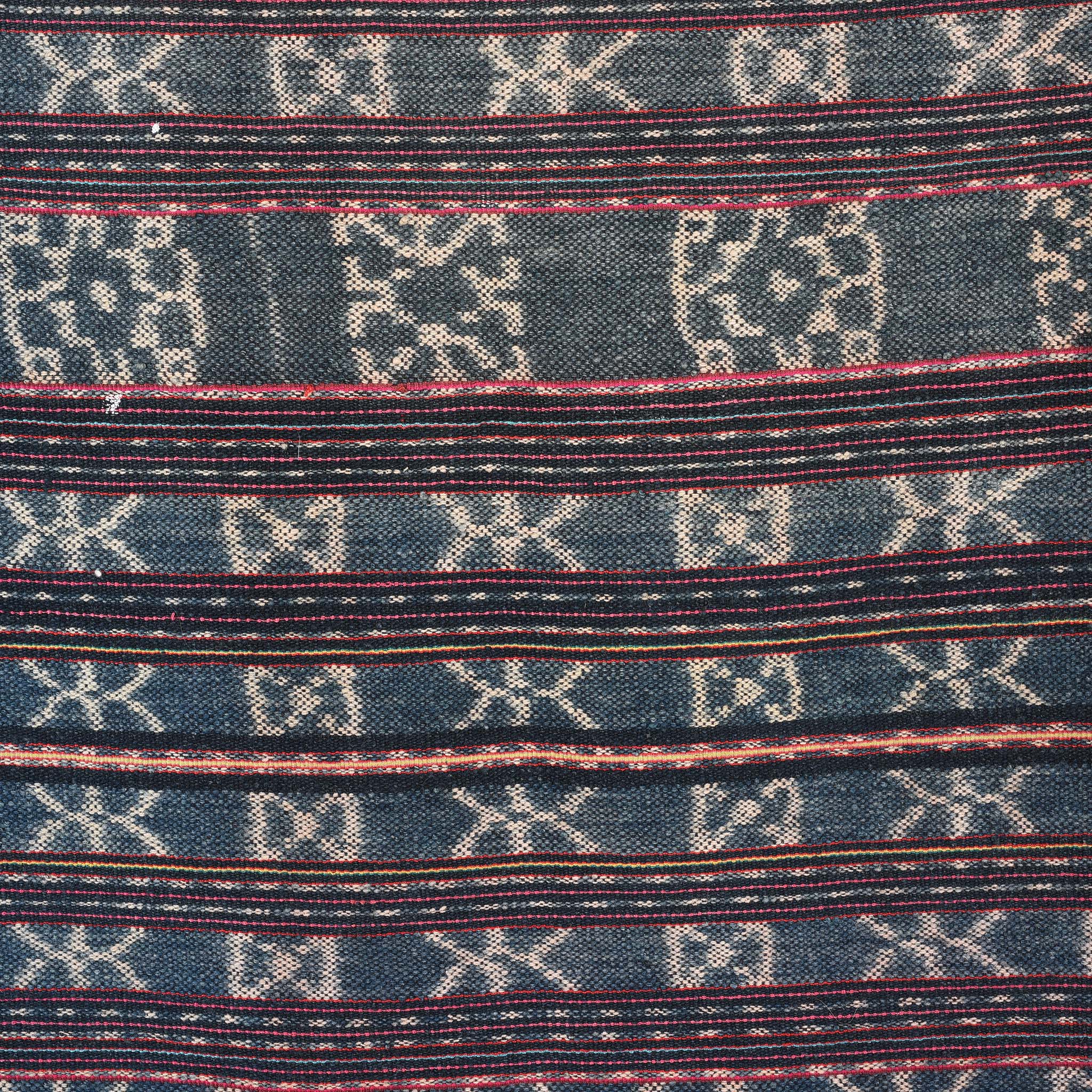 Vintage Hand spun and Hand-woven Cotton Sarong from Solor - Image 2