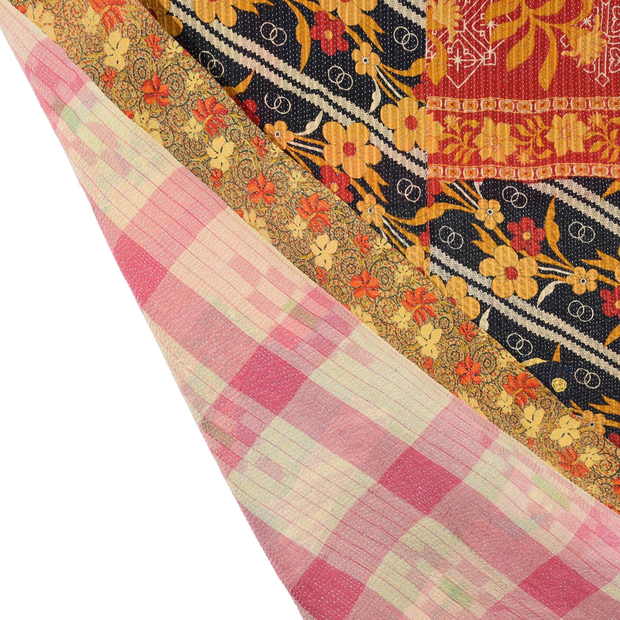 Vintage Bengali Kantha Throw - King Size - Ca 1950 - Image 4