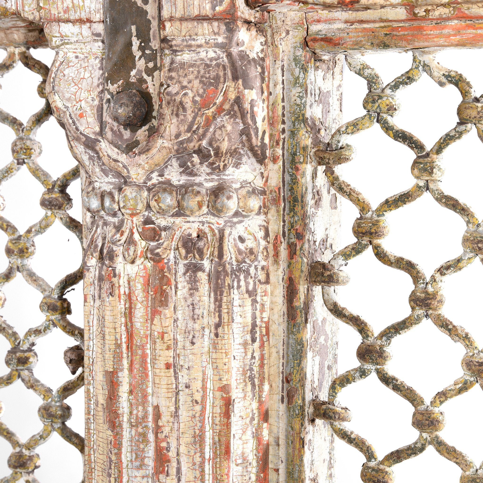 White Painted Jali Doors From Gujarat - 19thC - Image 2